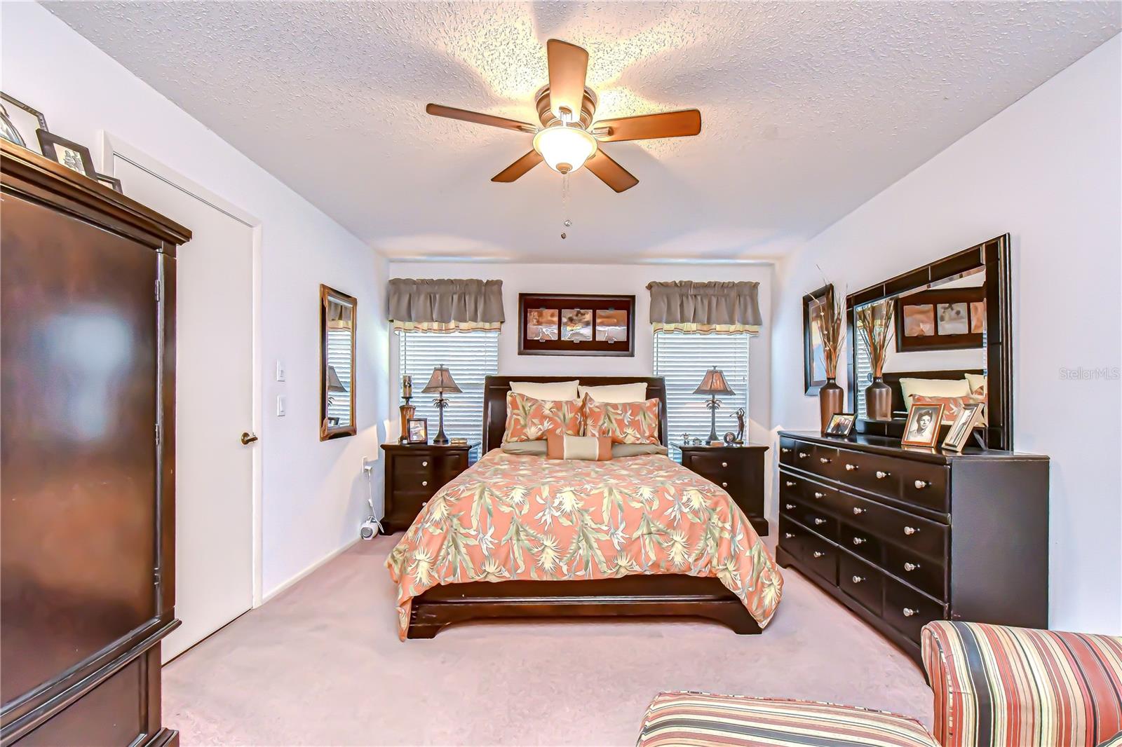 6543 PINE WALK DR — photo 28