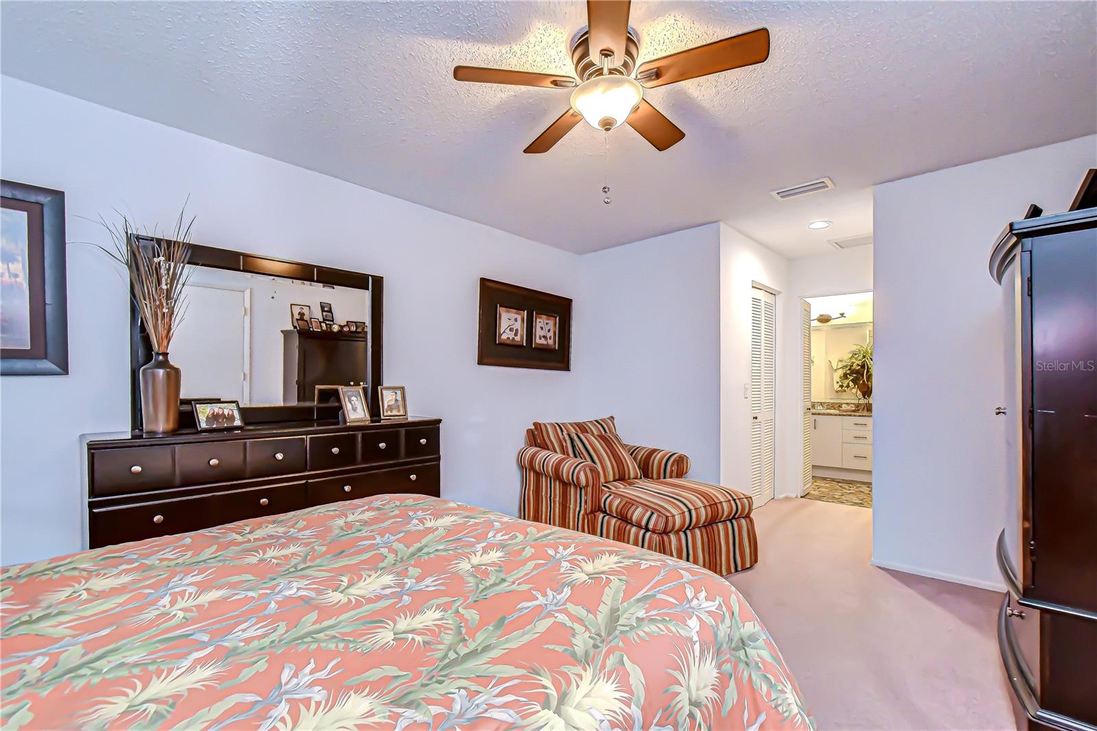 6543 PINE WALK DR — photo 29