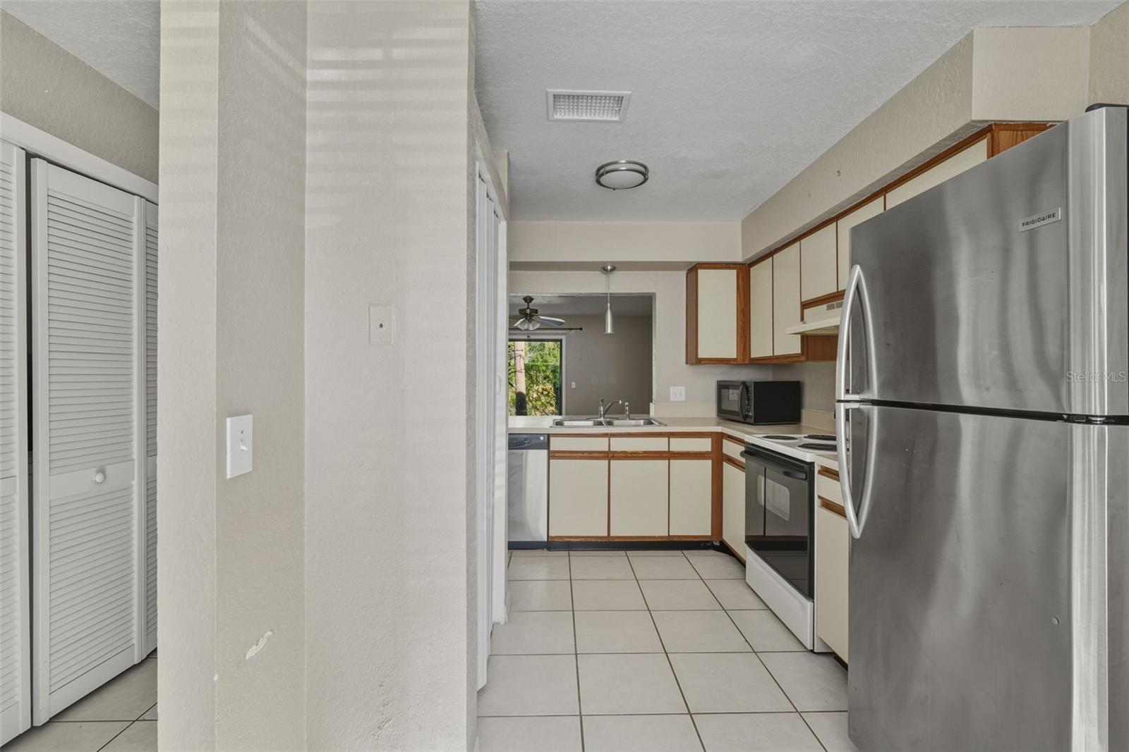 16545 LAKE BRIGADOON CIR — photo 5