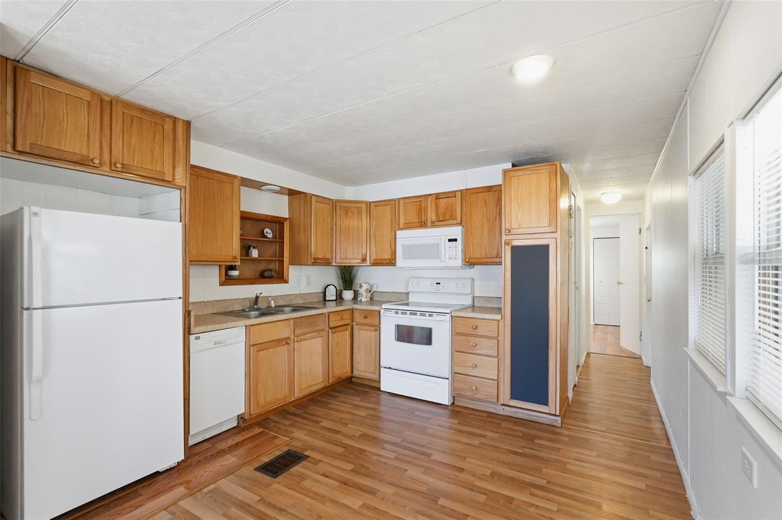 37828 NEWAL AVE — photo 13