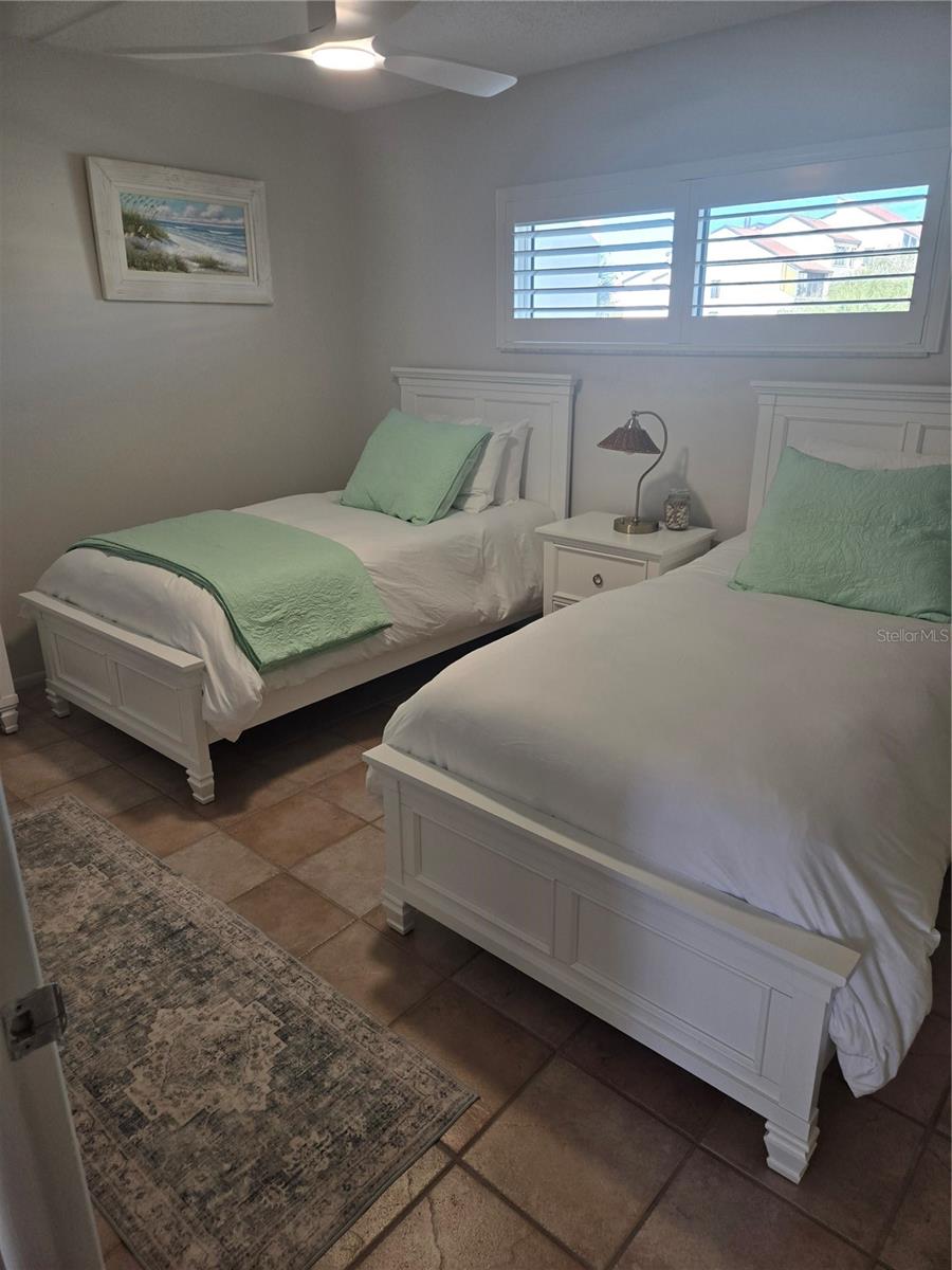 1250 N PORTOFINO DR #303 — photo 17