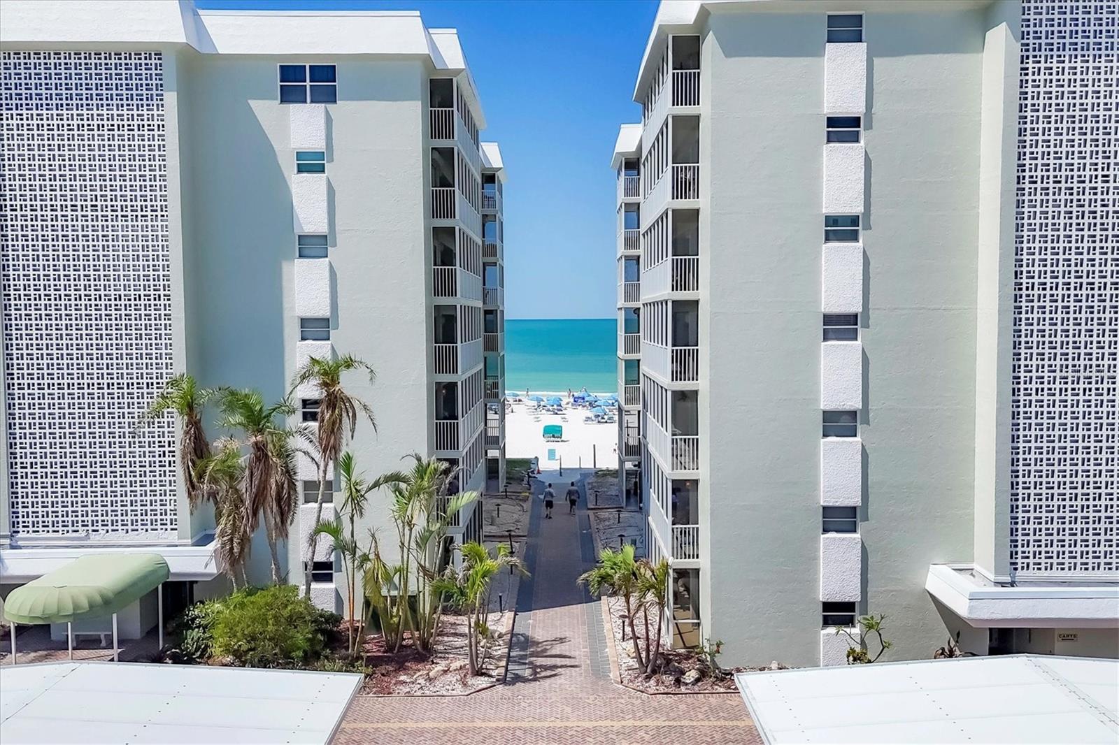 1250 N PORTOFINO DR #303 — photo 42