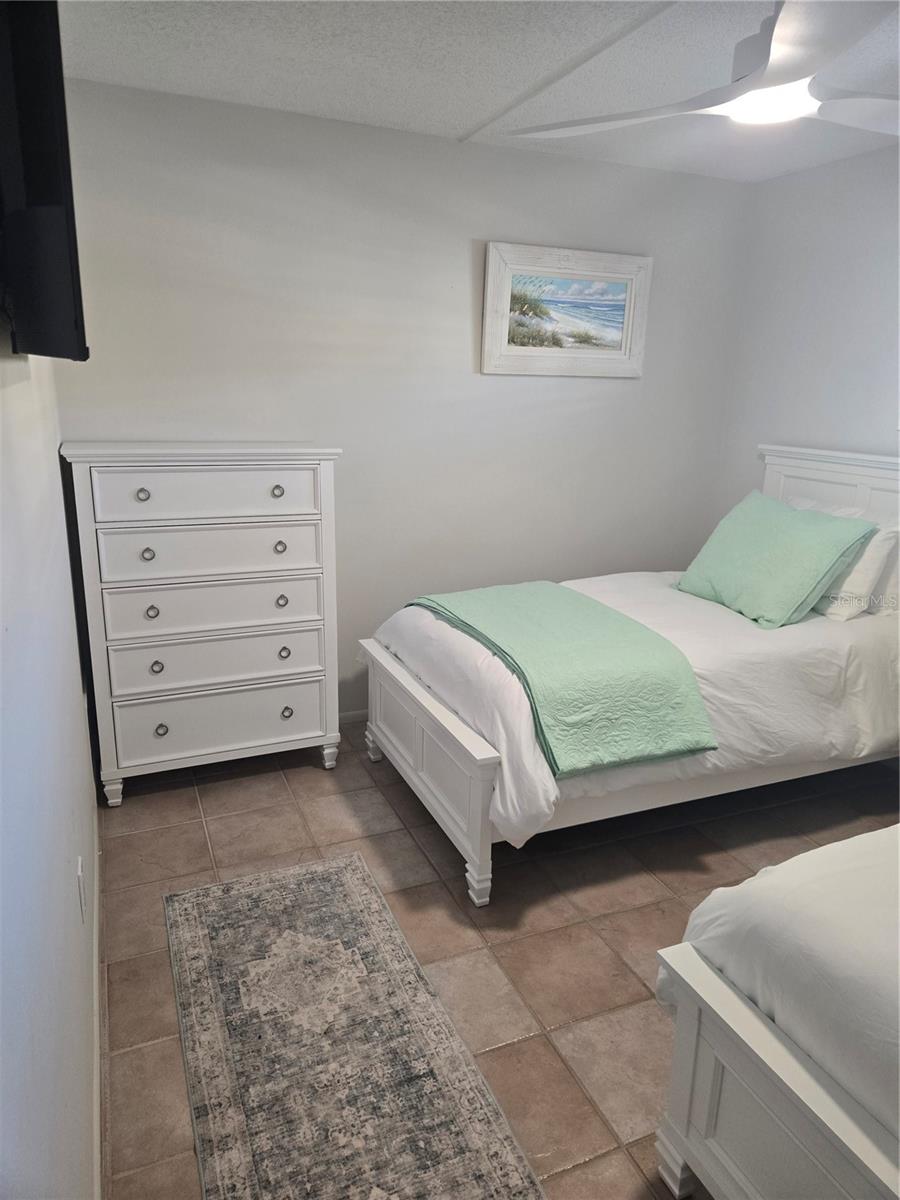 1250 N PORTOFINO DR #303 — photo 16