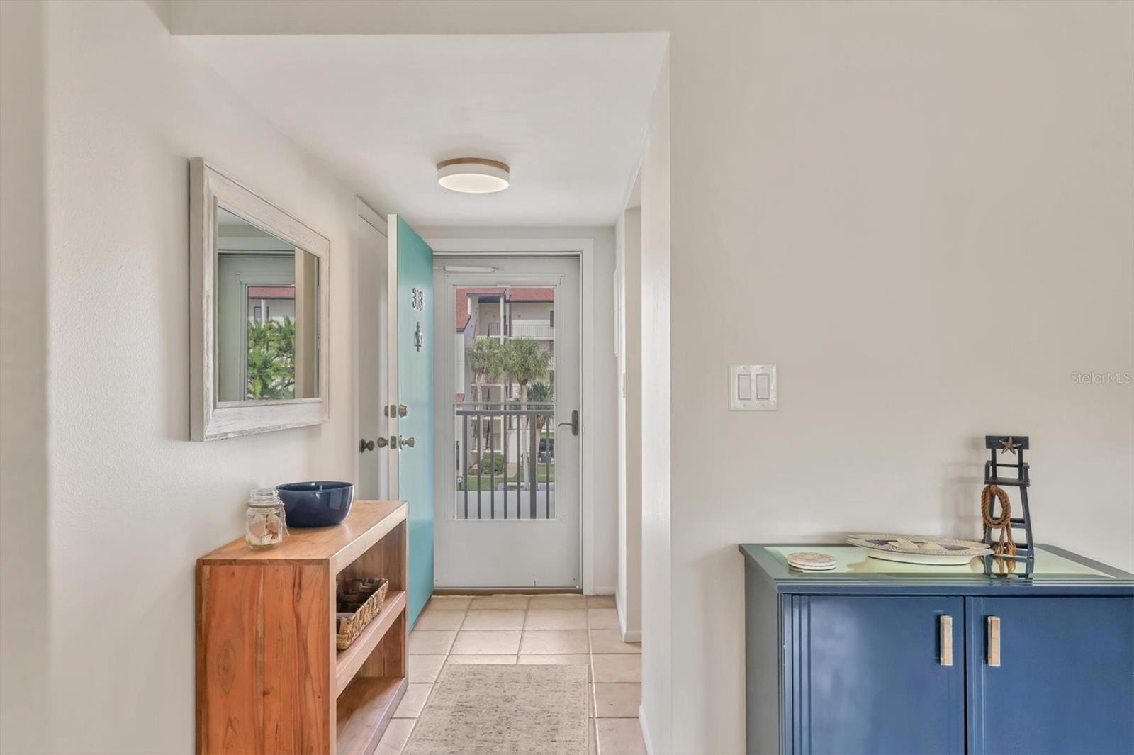 1250 N PORTOFINO DR #303 — photo 4