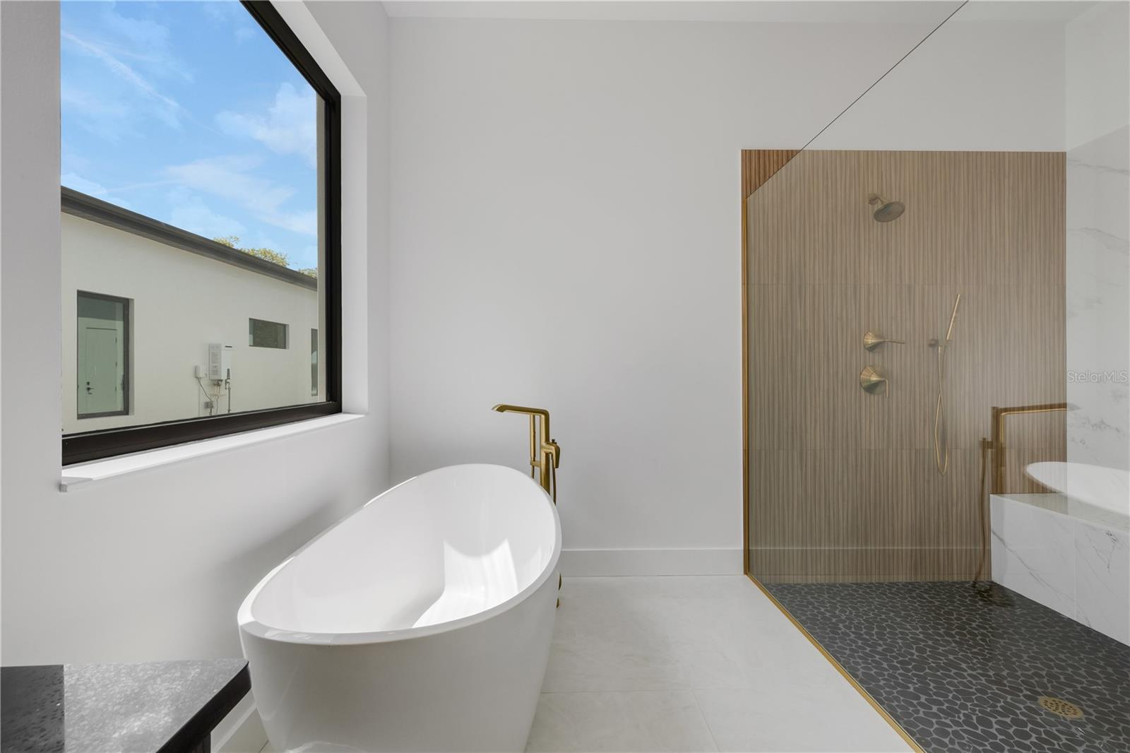 2069 HIBISCUS ST — photo 25