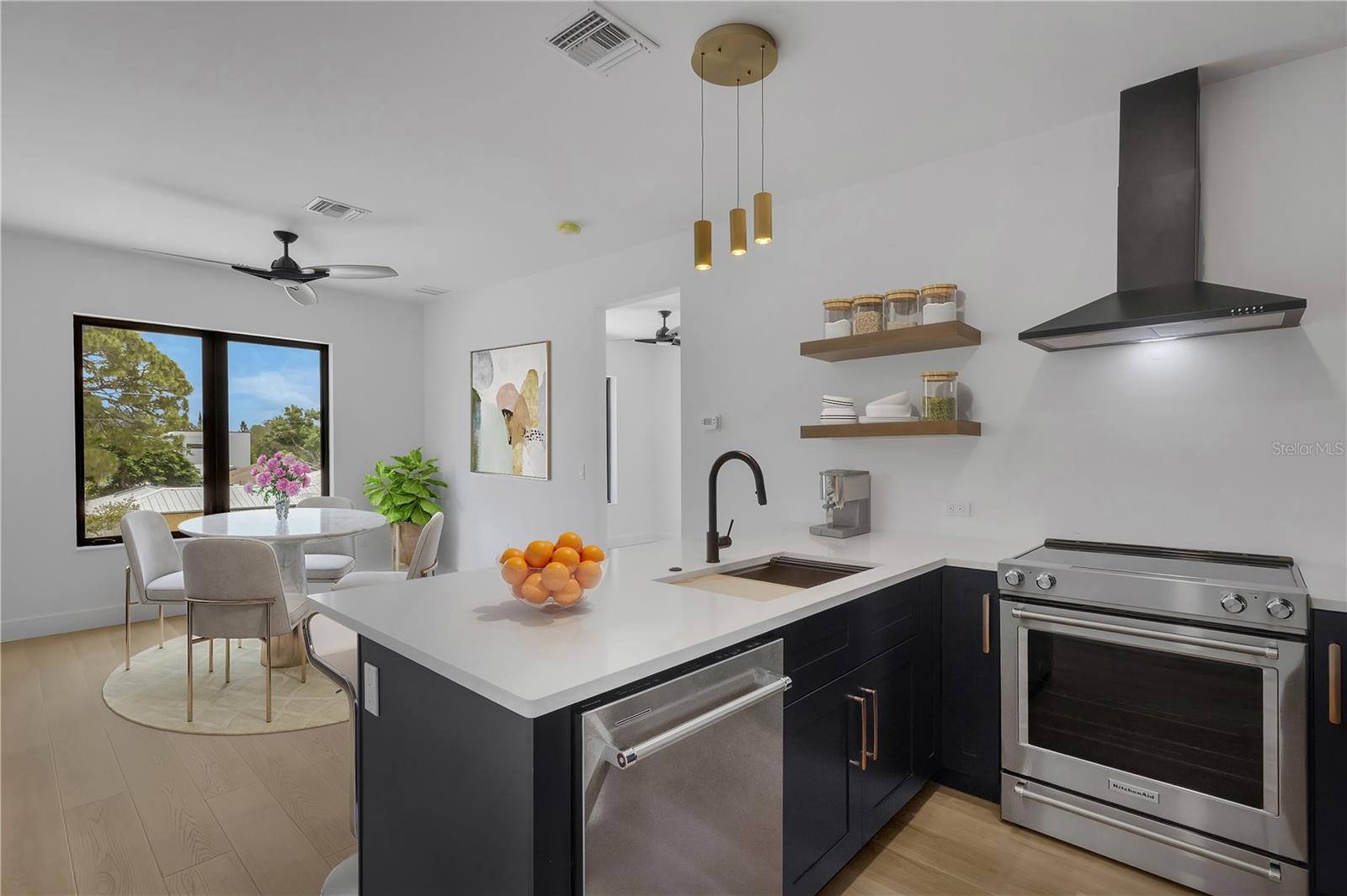 2079 HIBISCUS ST — photo 35