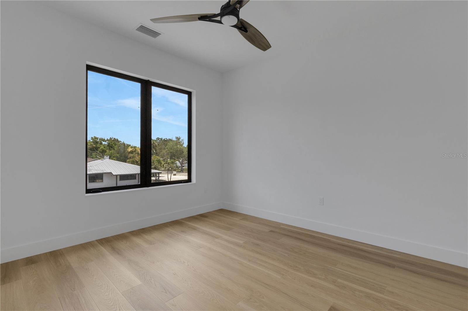 2079 HIBISCUS ST — photo 42