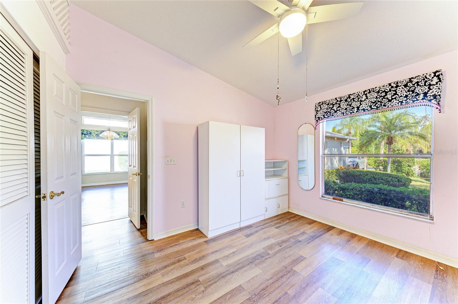 919 SPRING LAKES BLVD — photo 29