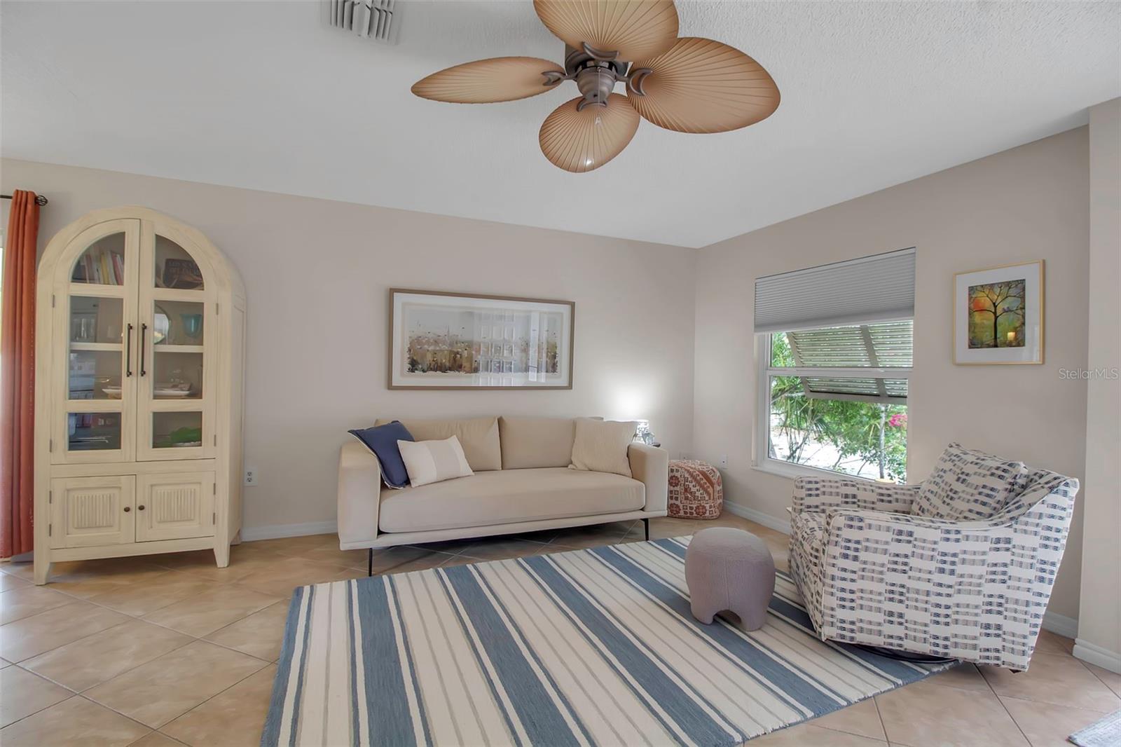 721 N JEFFERSON AVE #721 — photo 3