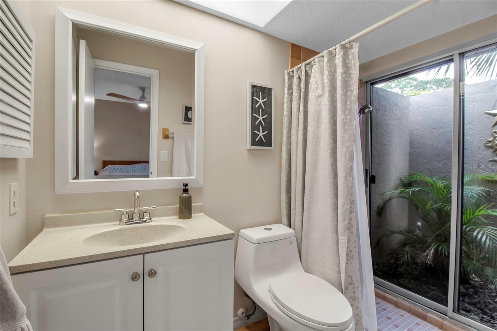 721 N JEFFERSON AVE #721 — photo 19