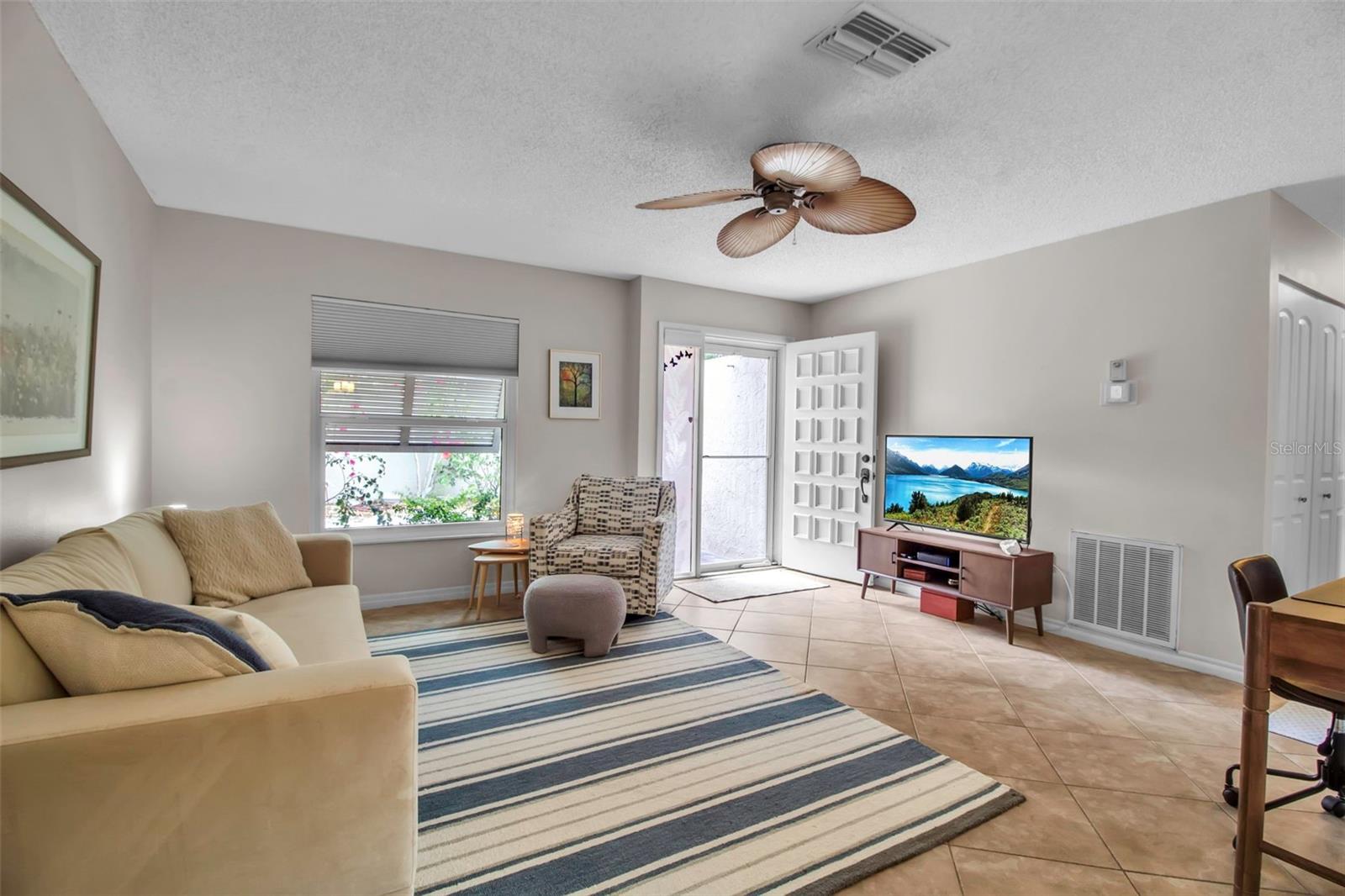 721 N JEFFERSON AVE #721 — photo 6