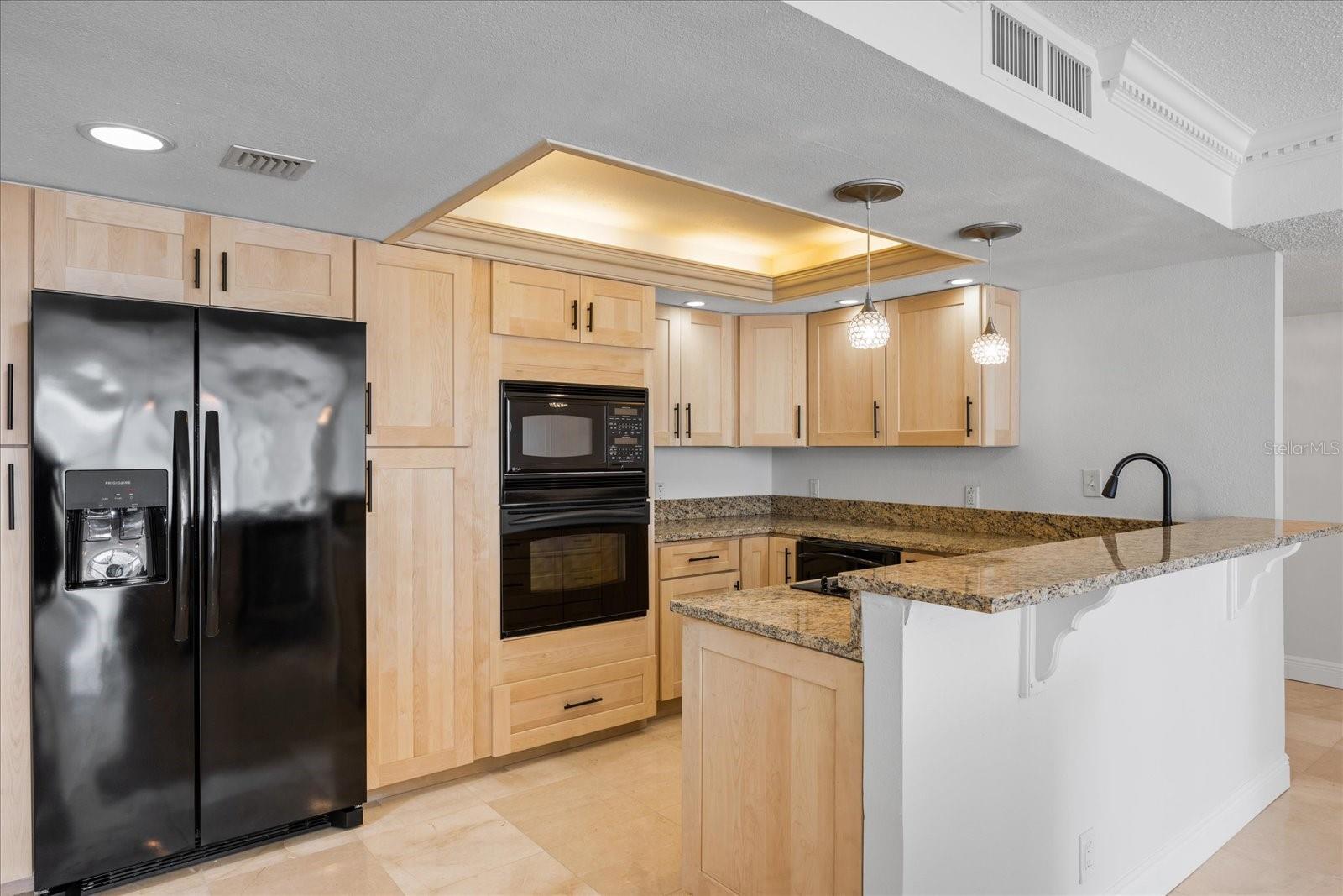 100 OAKMONT LN #101 — photo 11