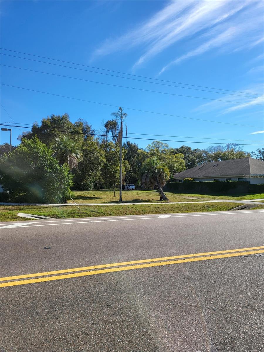 2131 COACHMAN RD NE — photo 4