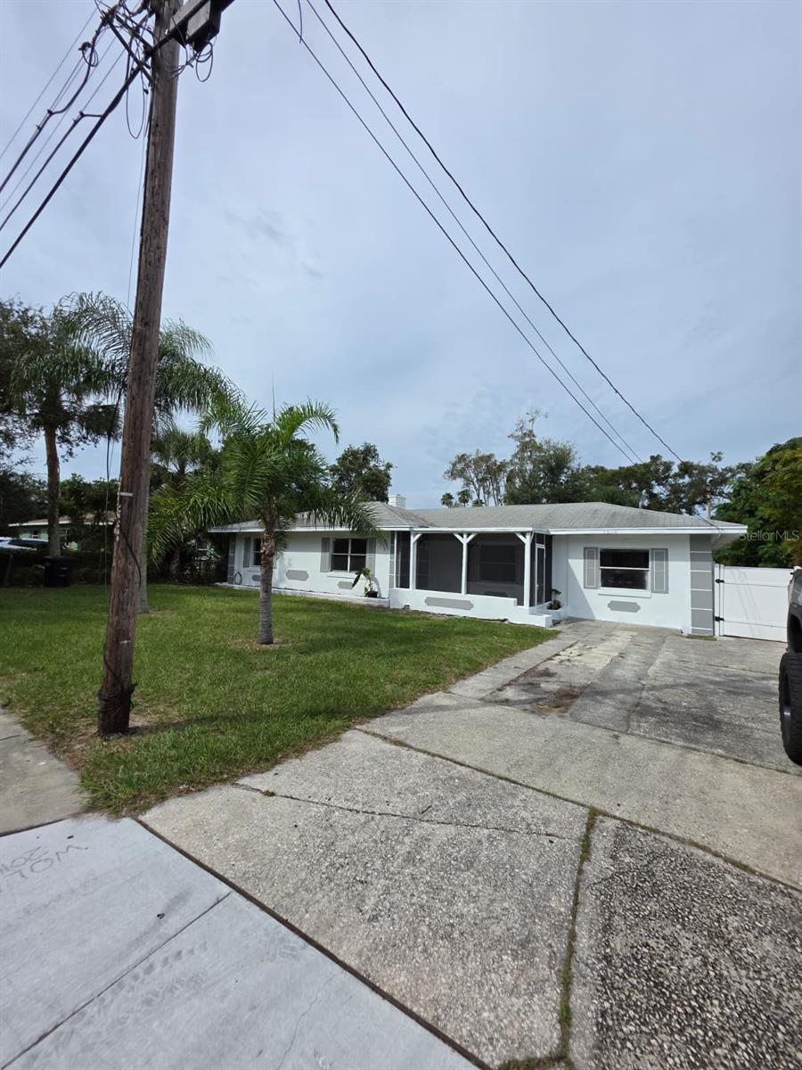 1614 N WASHINGTON AVE — photo 40