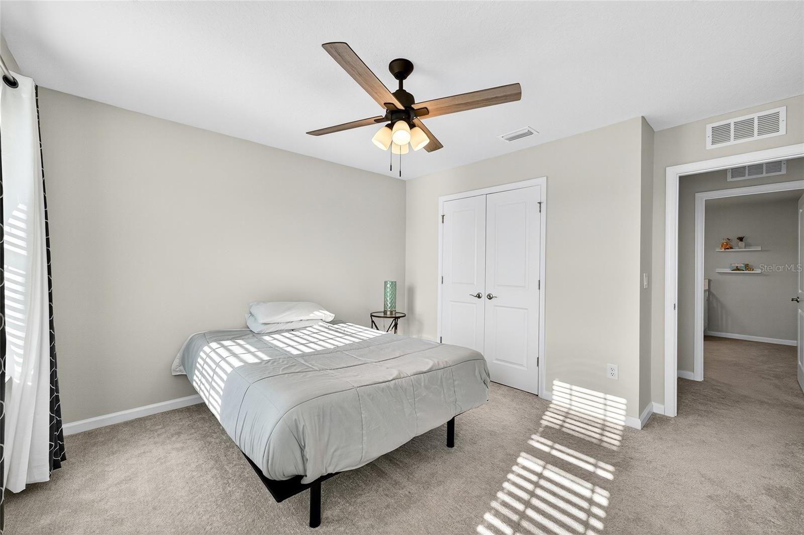10196 AGAVE CT — photo 47