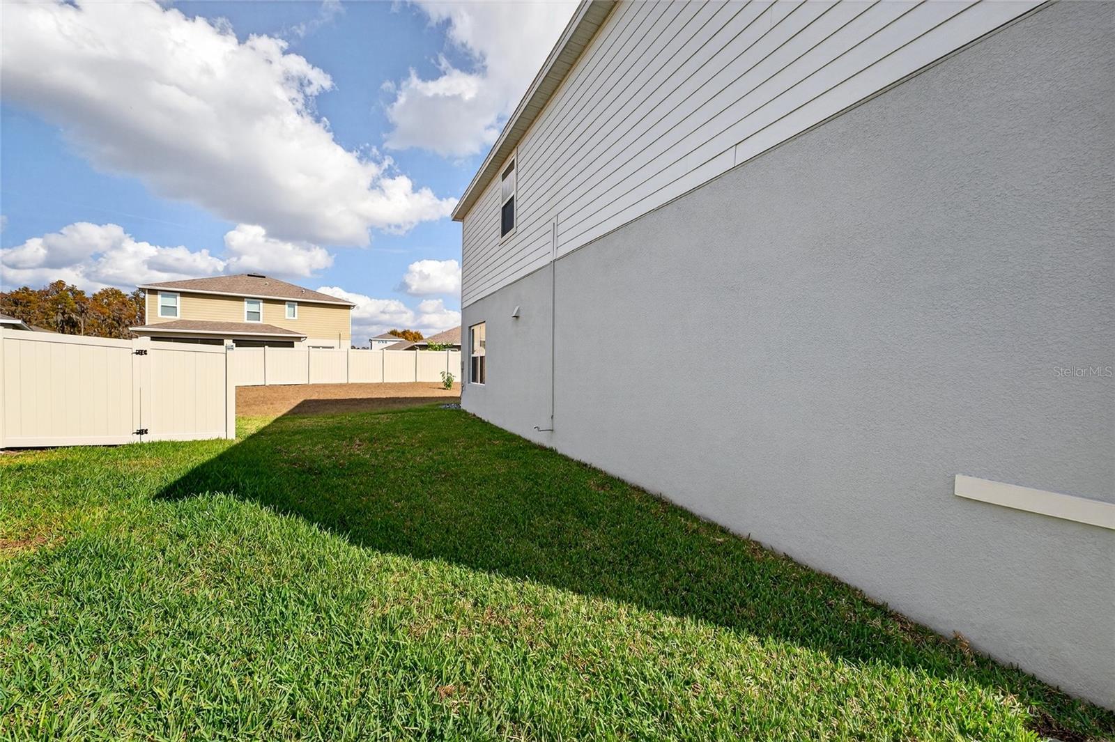 10196 AGAVE CT — photo 60