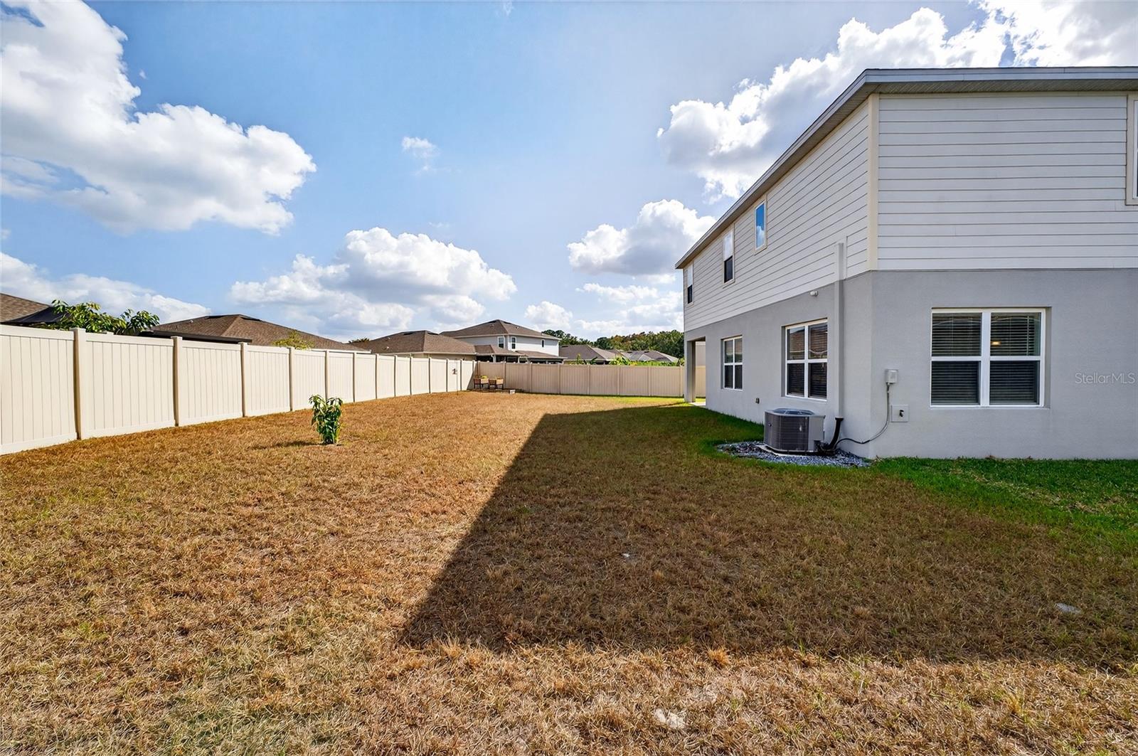 10196 AGAVE CT — photo 57