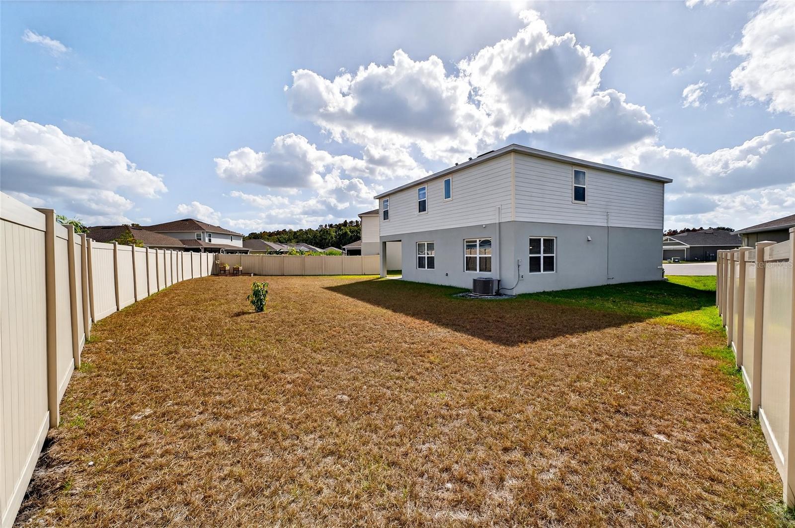 10196 AGAVE CT — photo 58