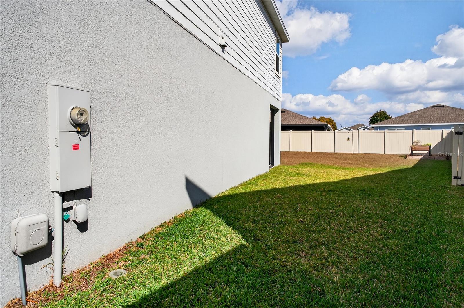 10196 AGAVE CT — photo 59
