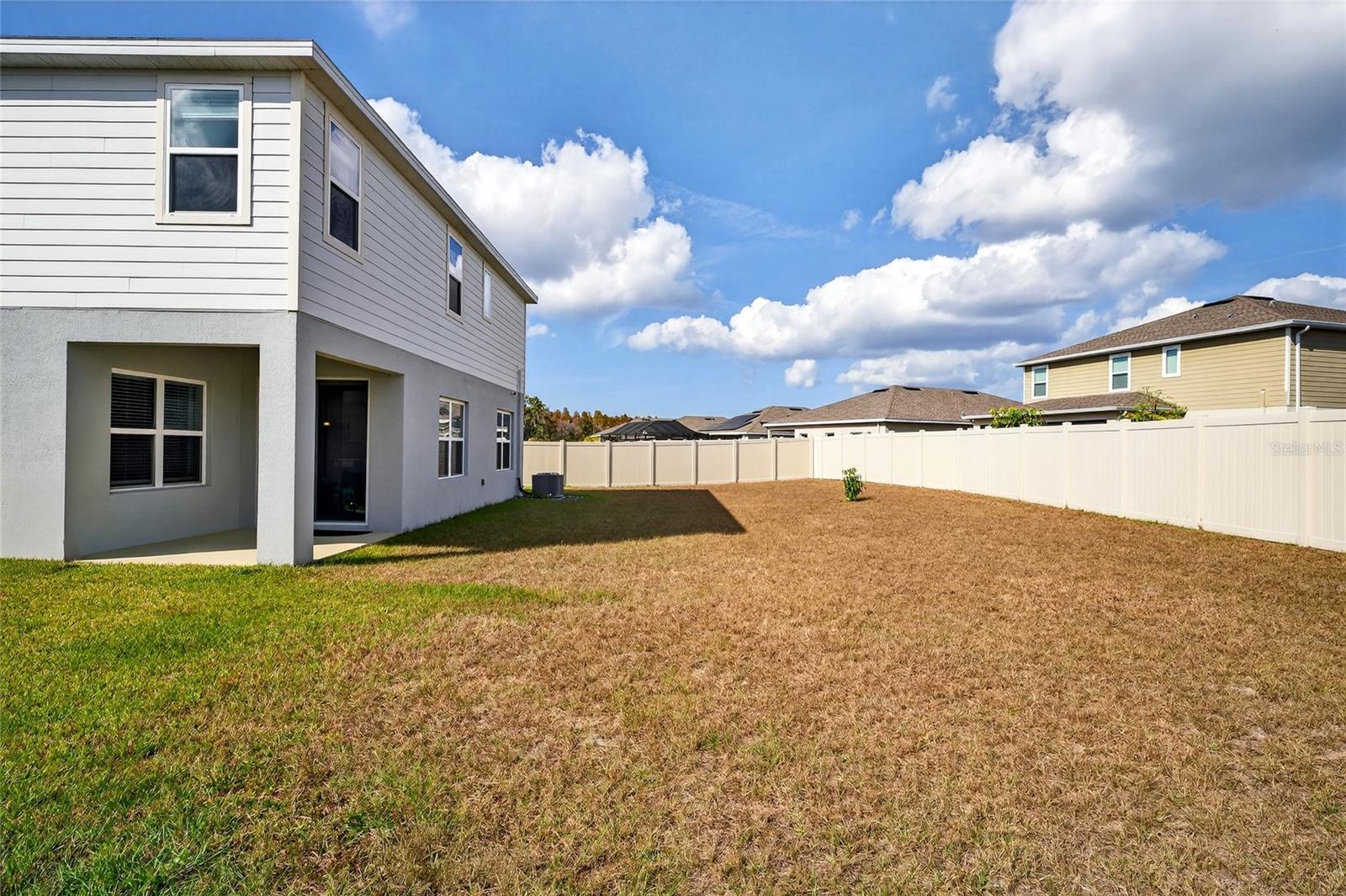 10196 AGAVE CT — photo 55