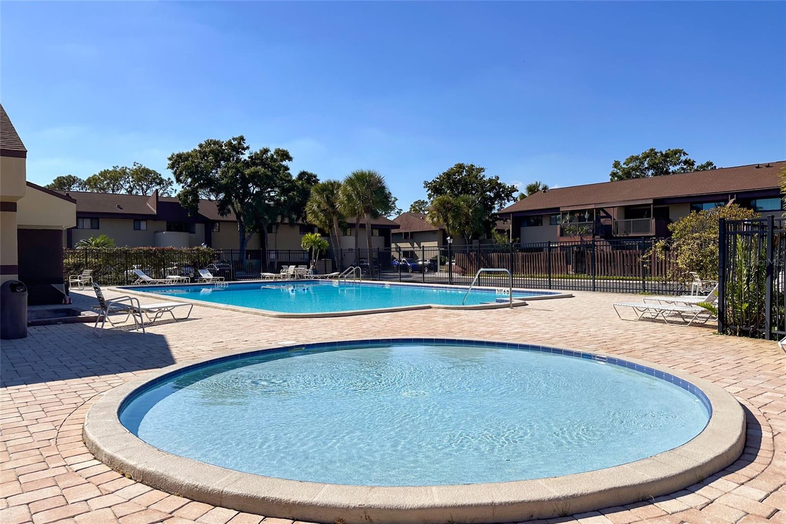 735 S VILLAGE DR N #206 — photo 37