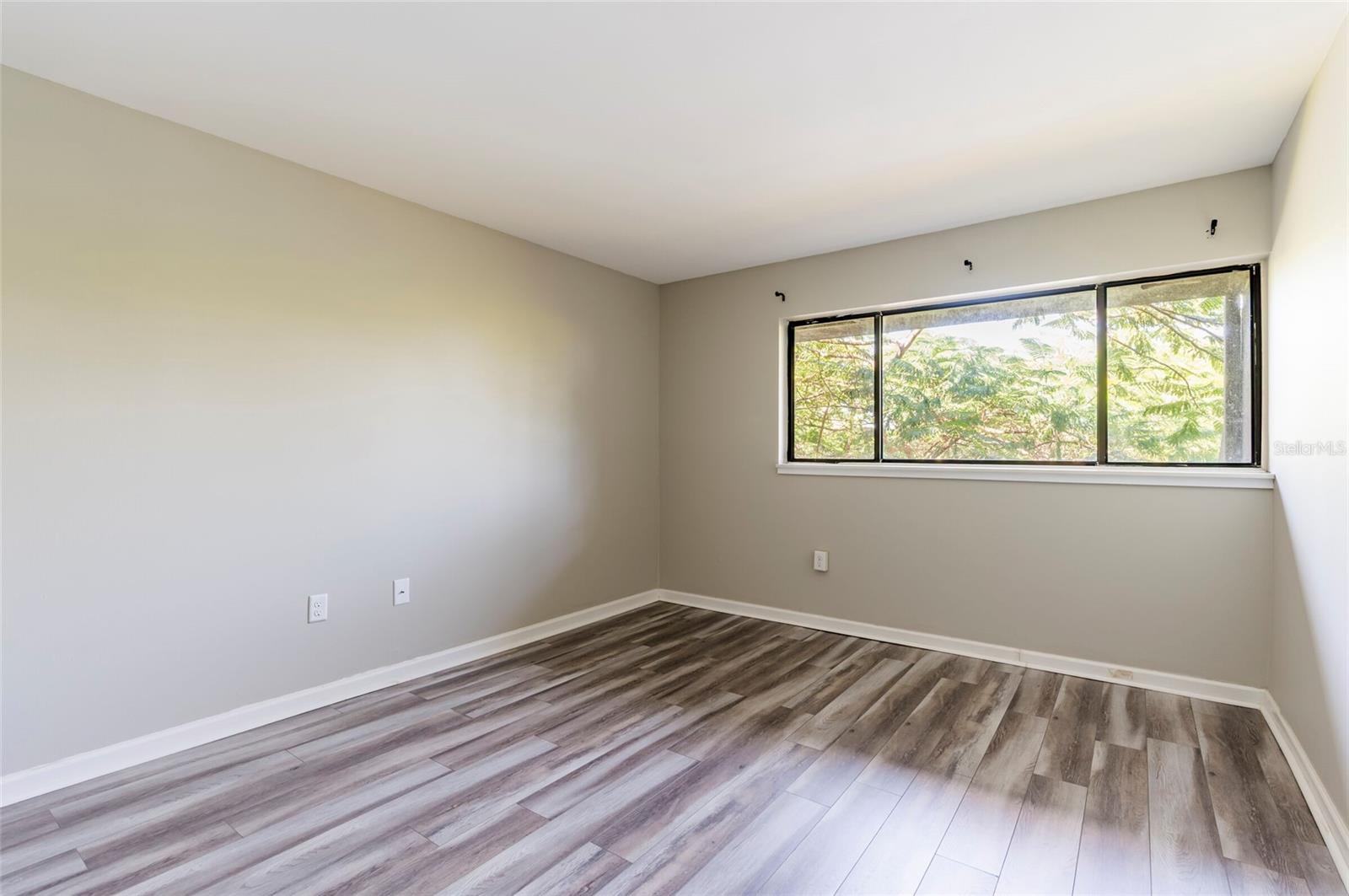 735 S VILLAGE DR N #206 — photo 30