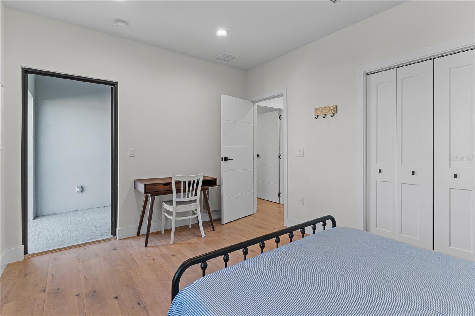 2200 BAY BLVD #B — photo 54