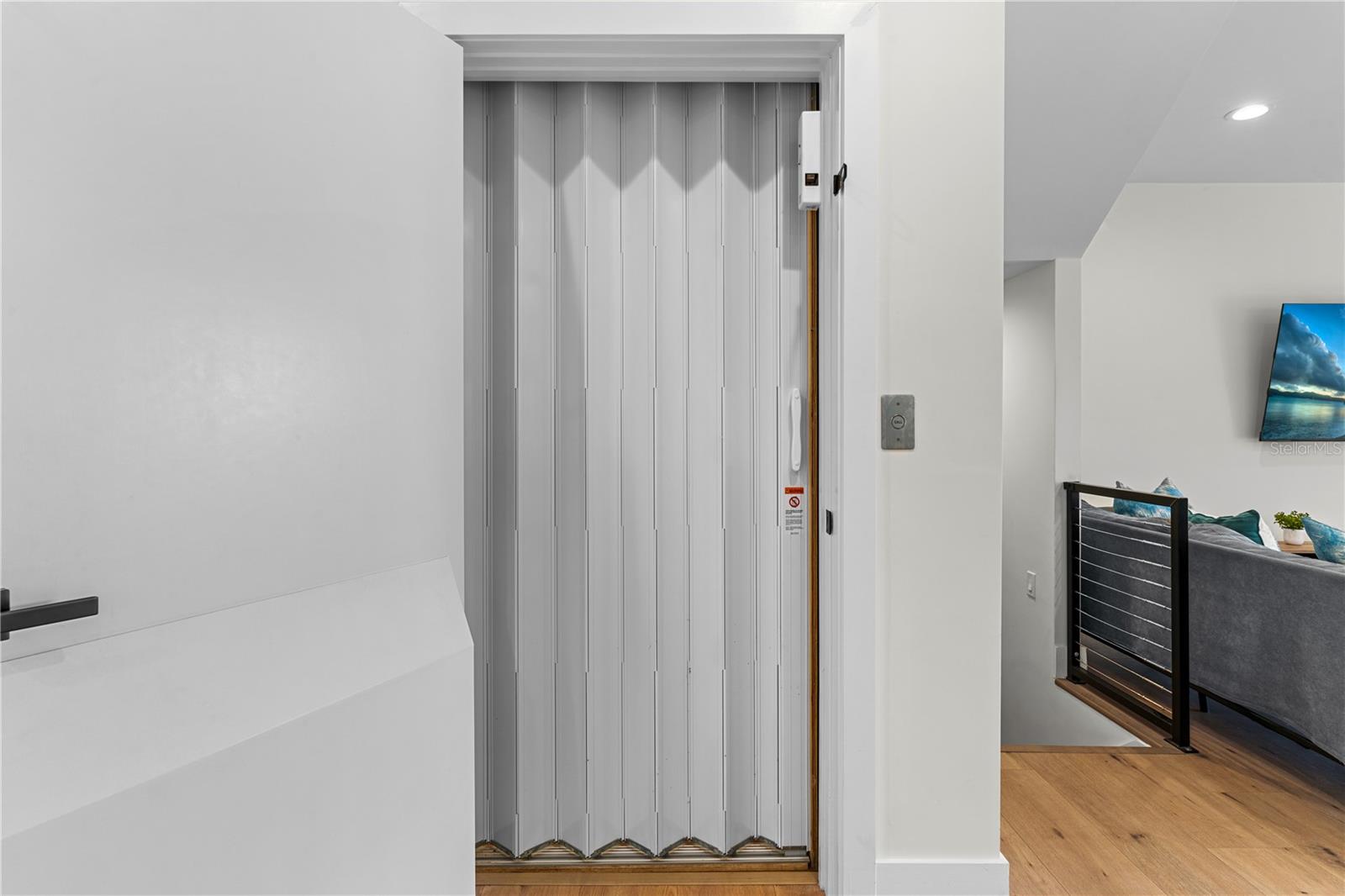 2200 BAY BLVD #B — photo 12