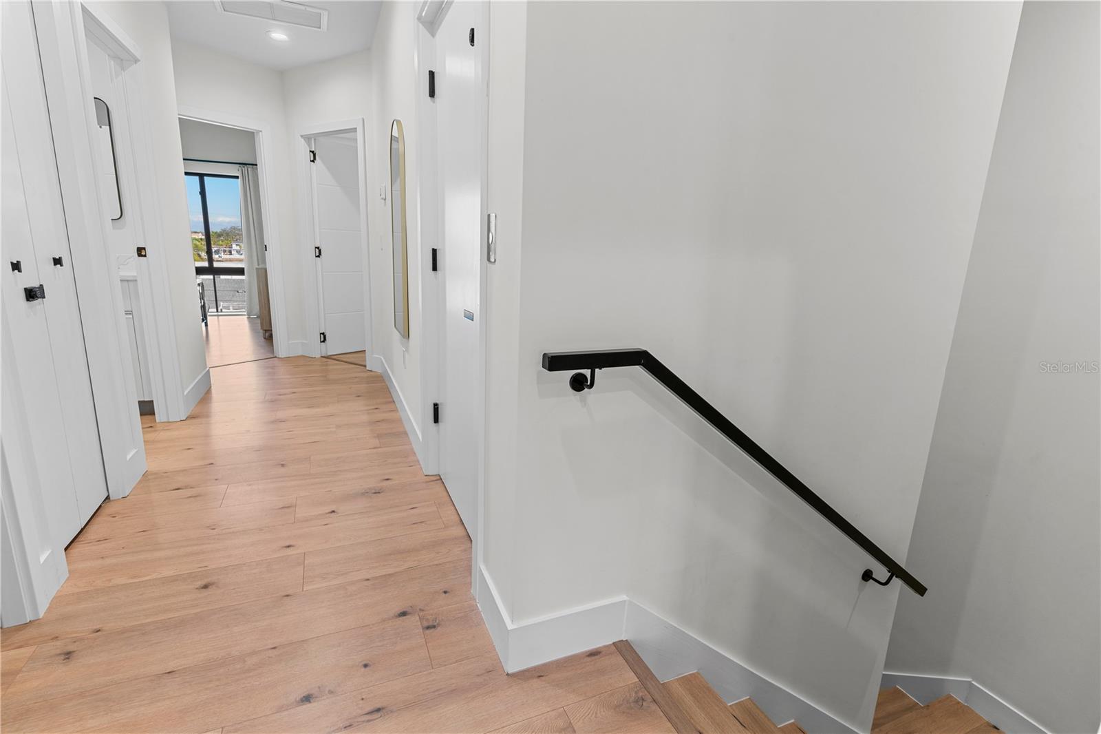 2200 BAY BLVD #B — photo 39