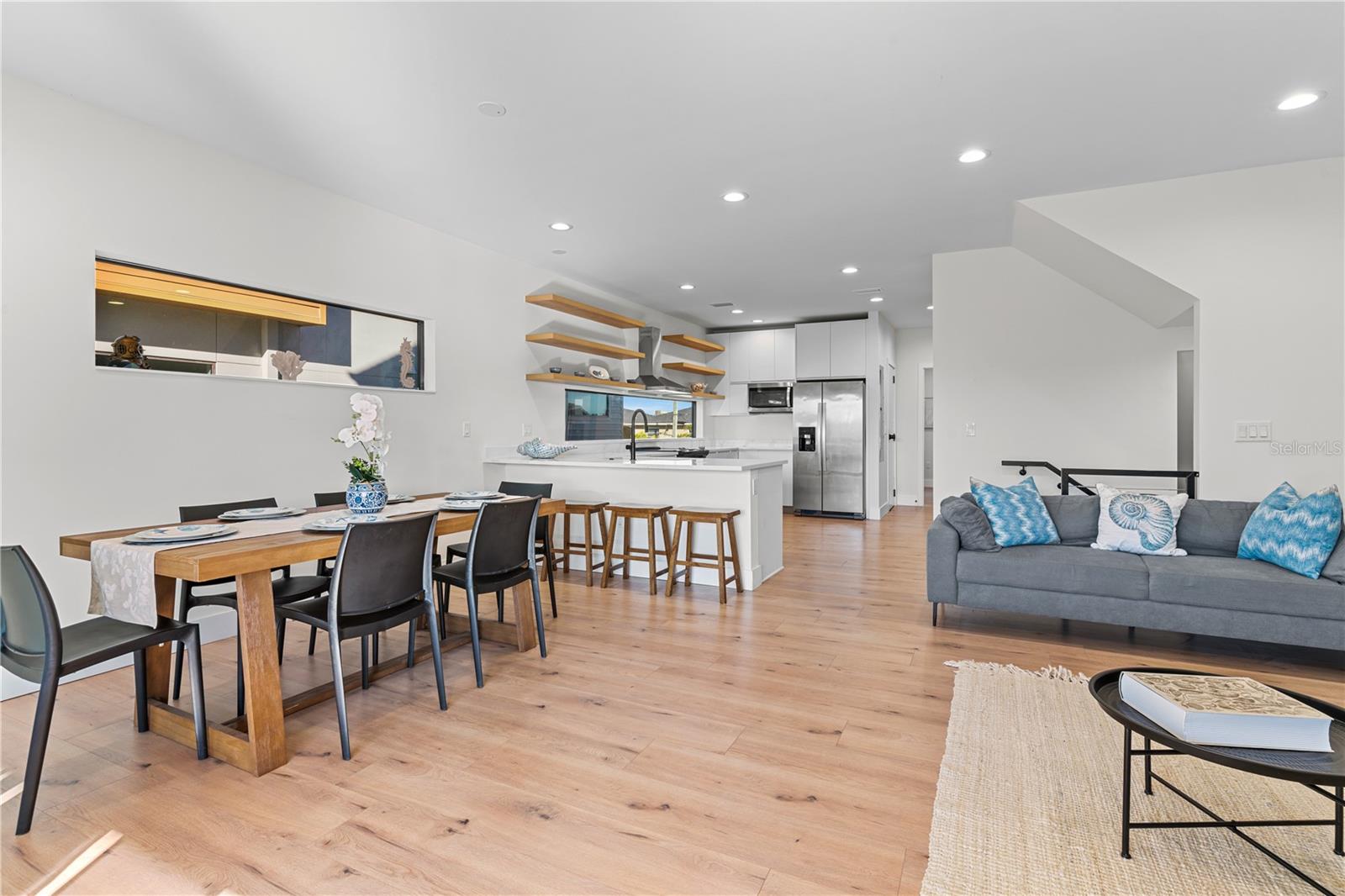 2200 BAY BLVD #B — photo 30