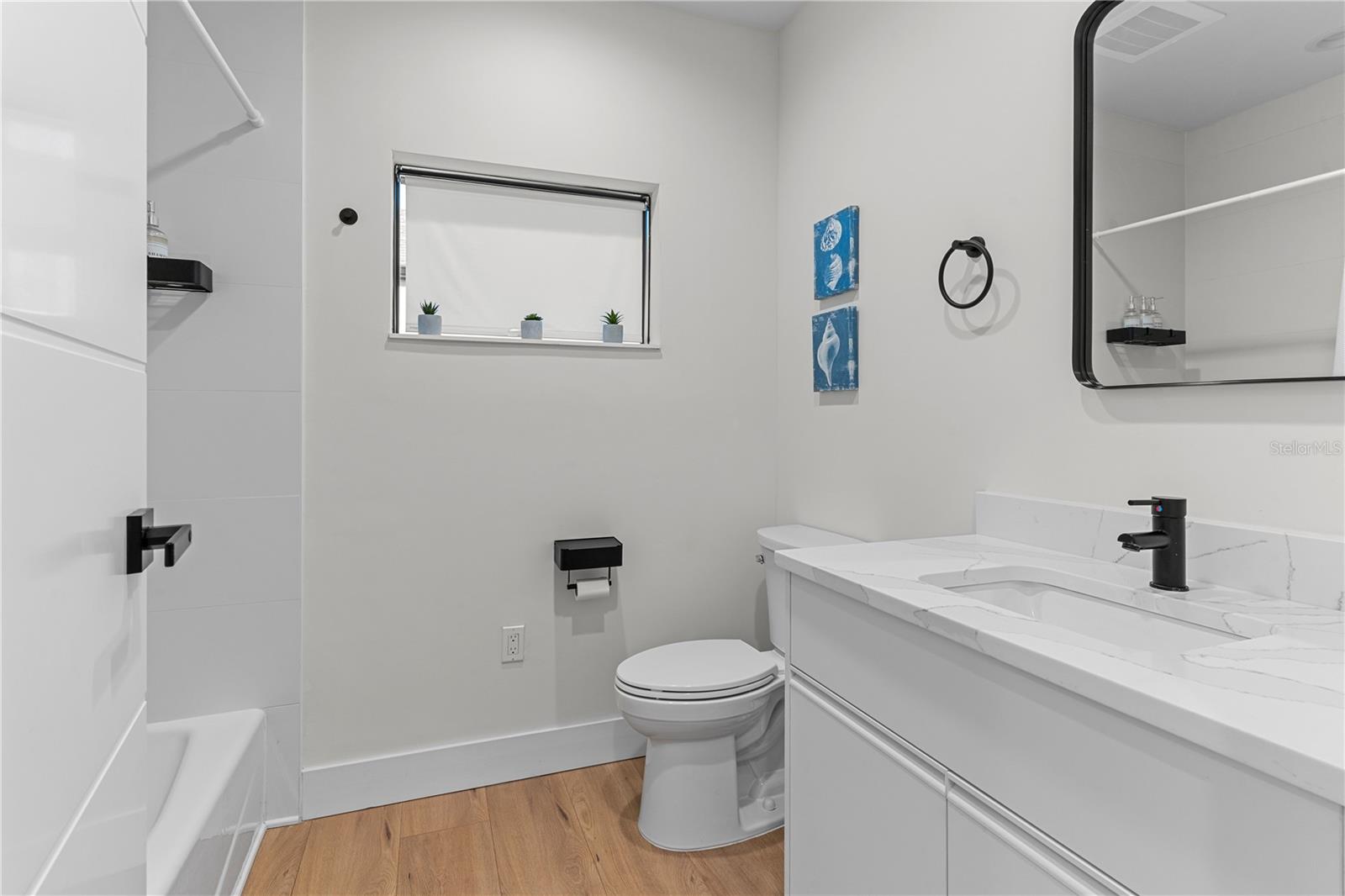 2200 BAY BLVD #B — photo 61