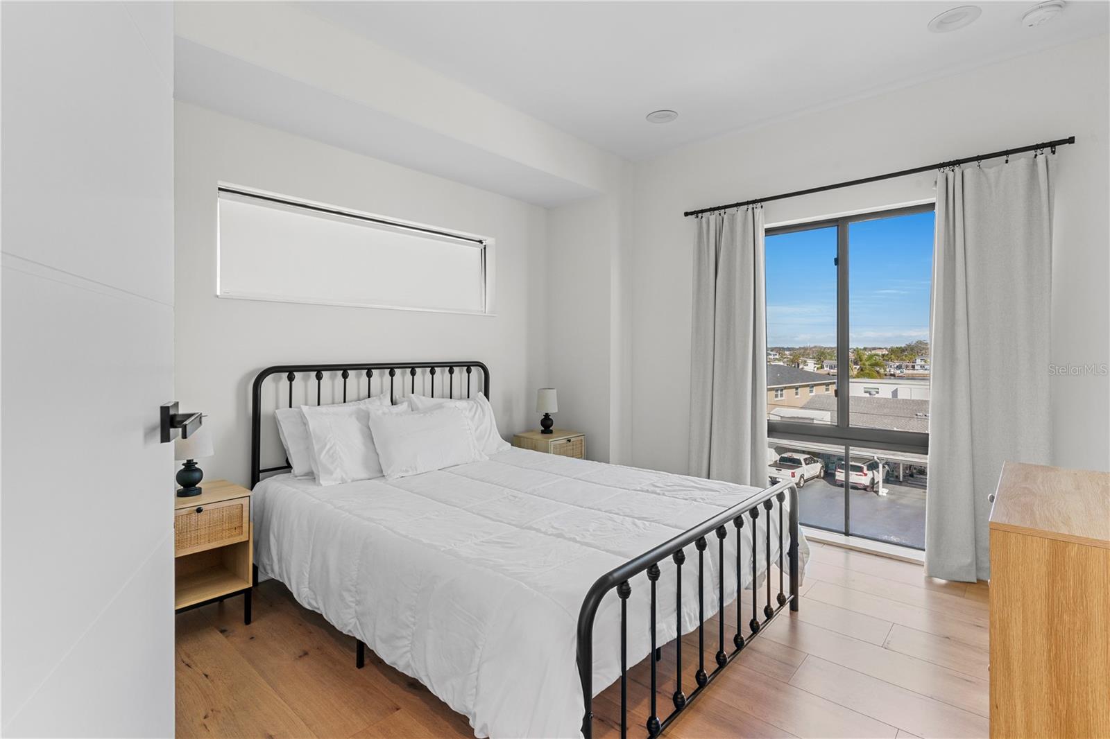 2200 BAY BLVD #B — photo 57