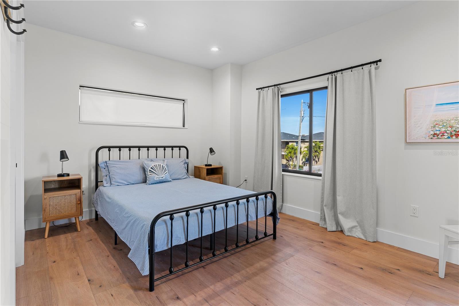 2200 BAY BLVD #B — photo 53