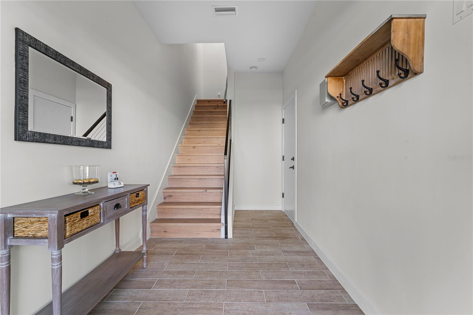 2200 BAY BLVD #B — photo 11