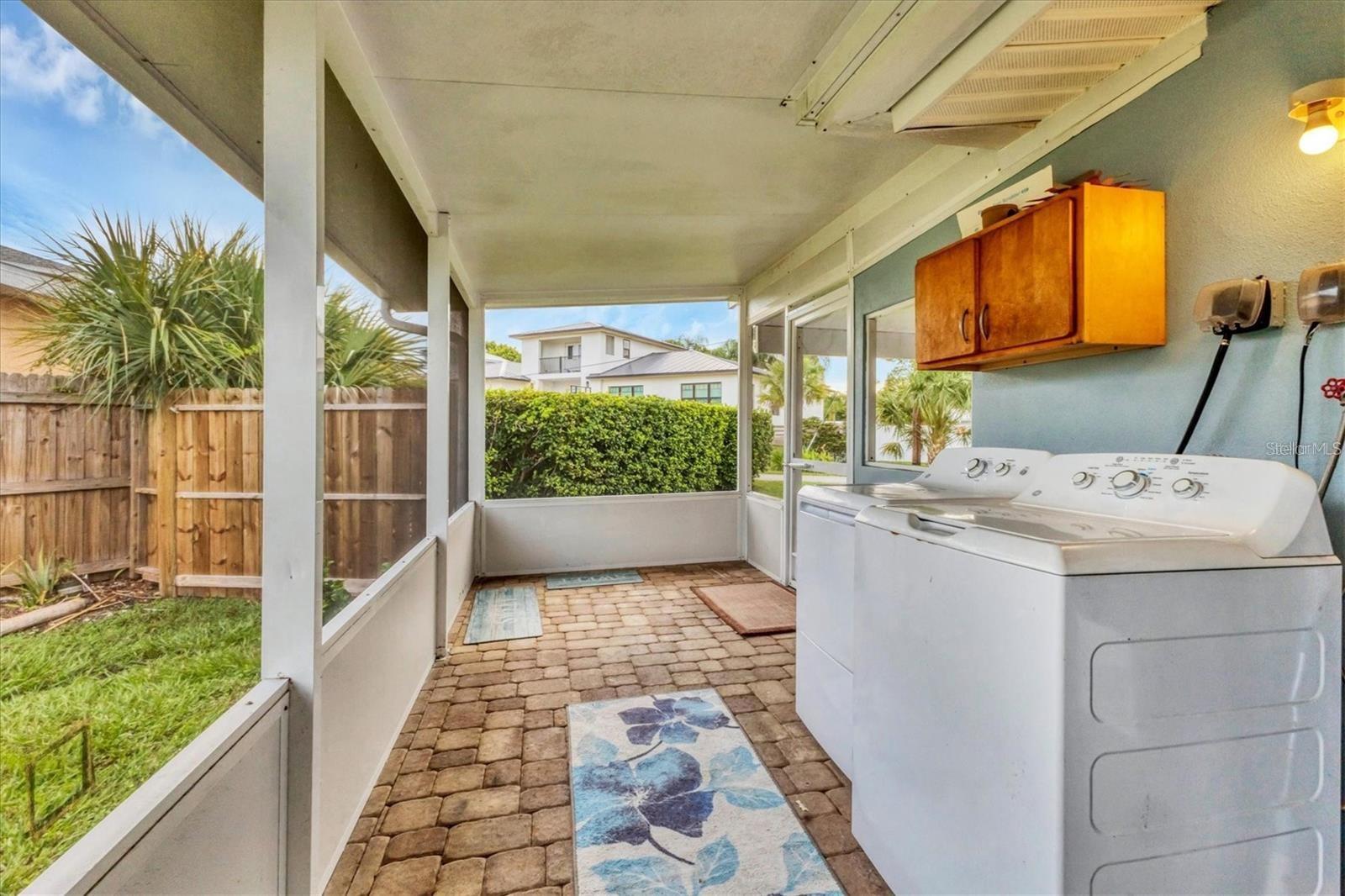 1686 CHAPLINE LN — photo 23