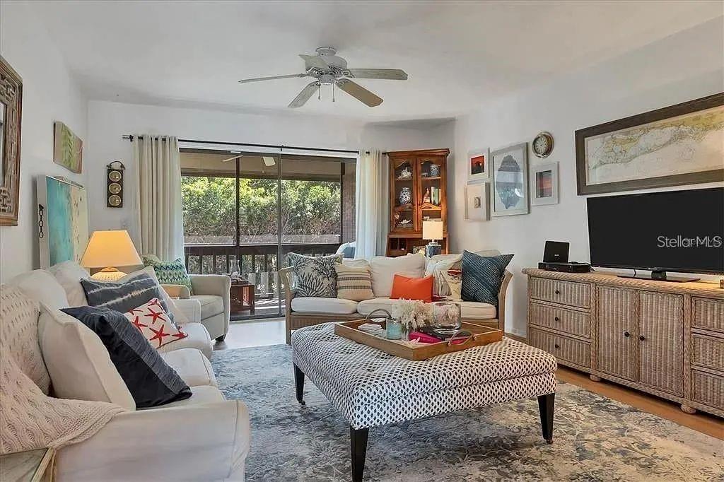 1650 STICKNEY POINT RD #50-202 — photo 3