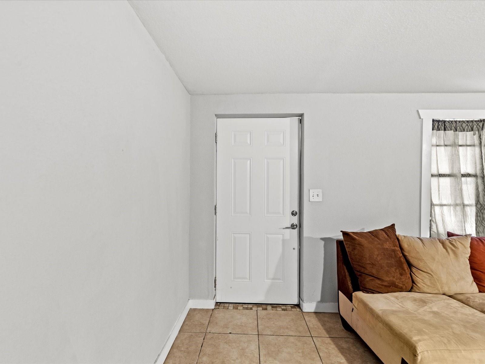 12218 ELKTON AVE — photo 7