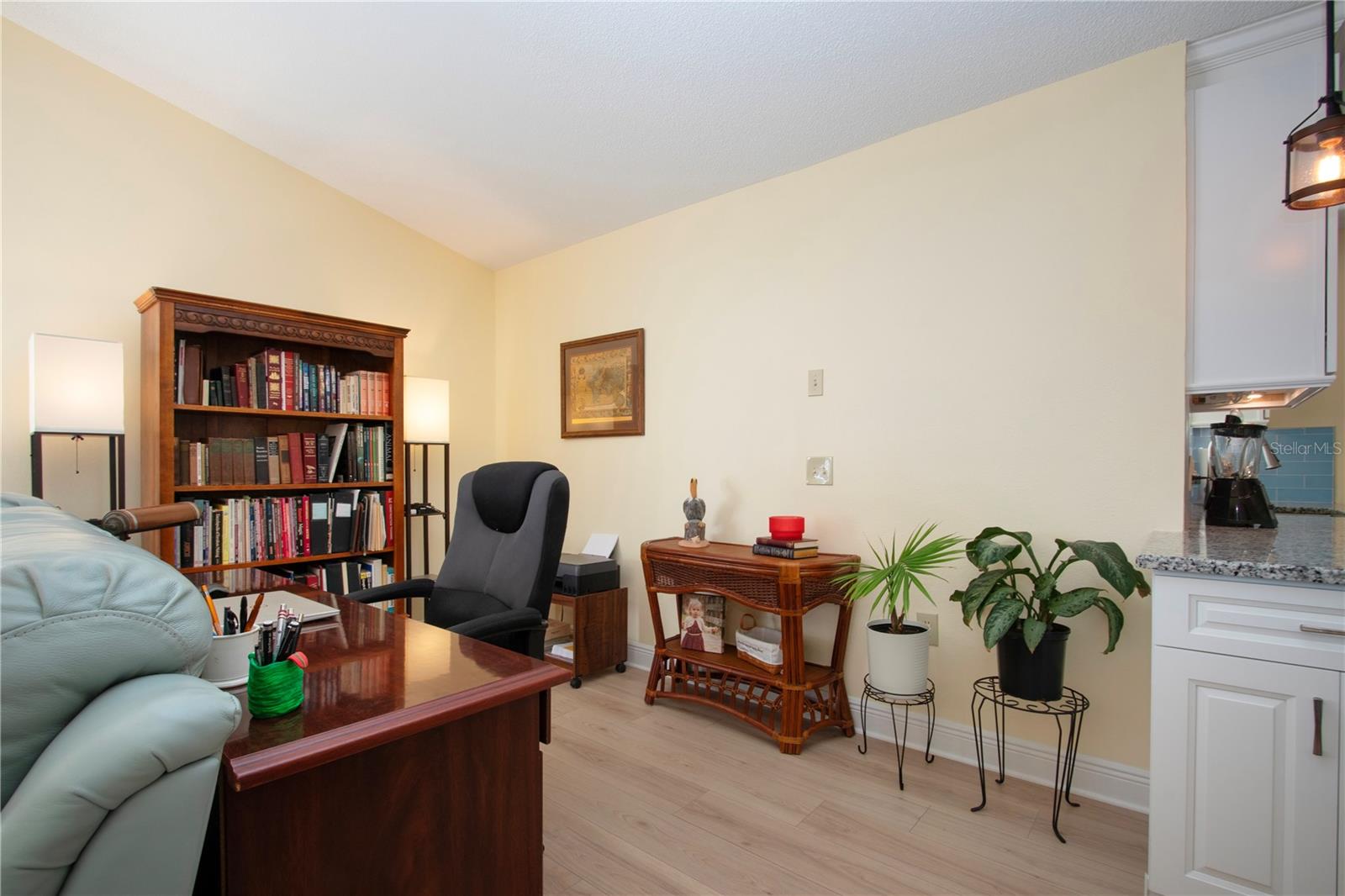2016 E VIEW DR — photo 36