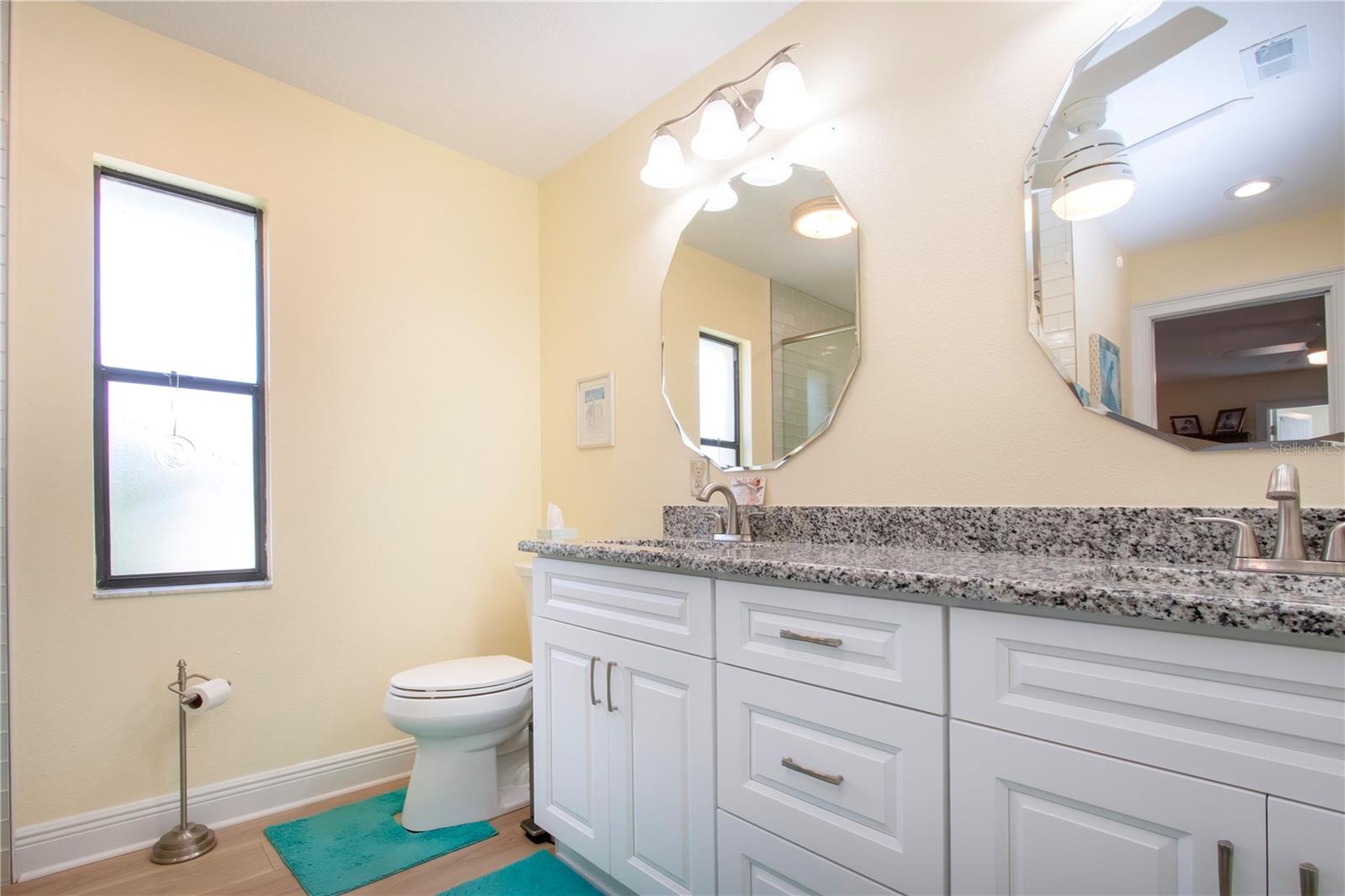 2016 E VIEW DR — photo 47