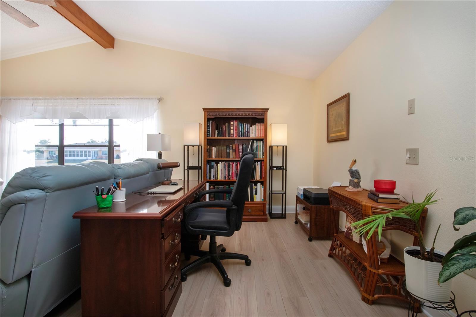 2016 E VIEW DR — photo 35