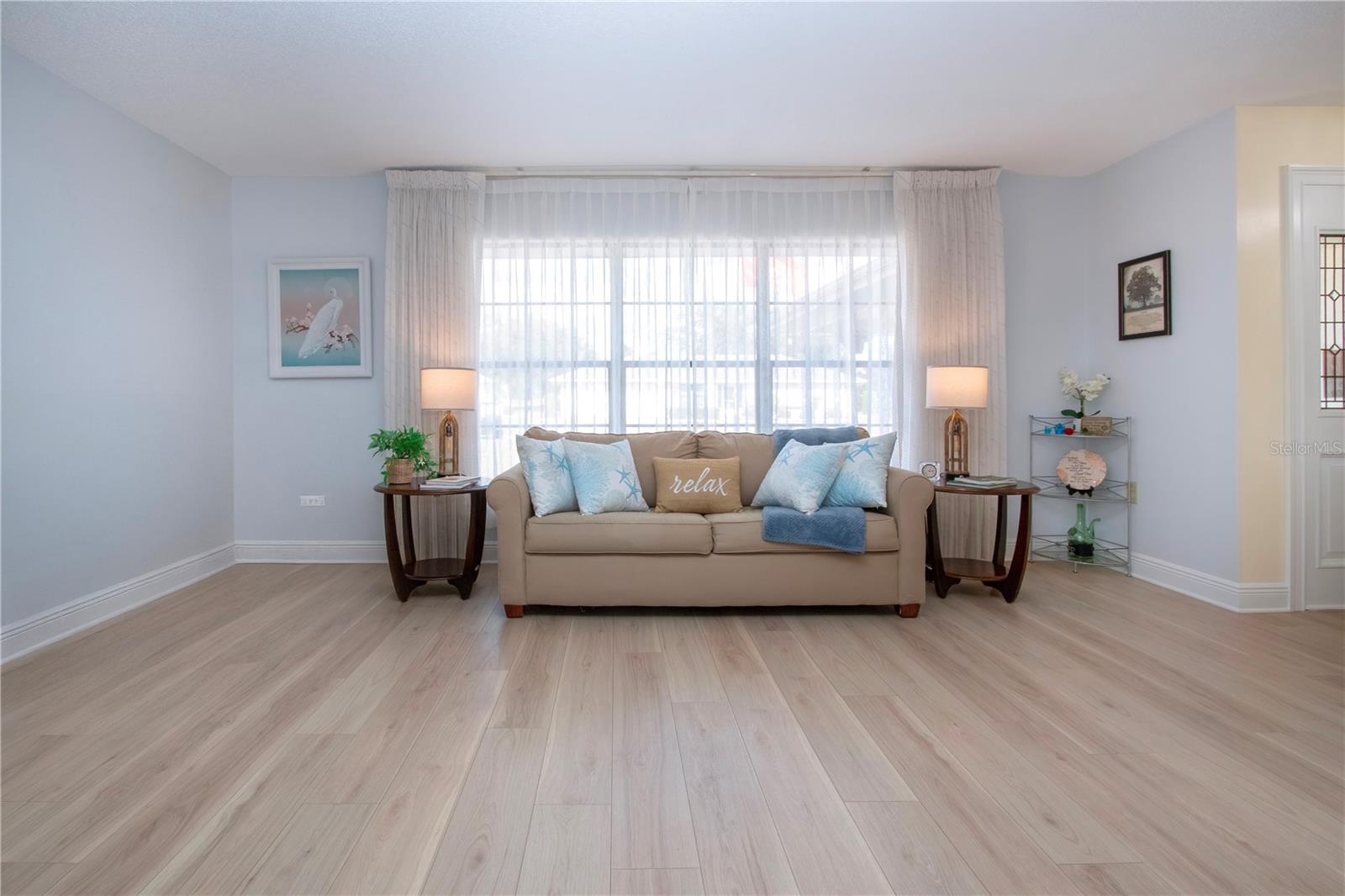 2016 E VIEW DR — photo 14