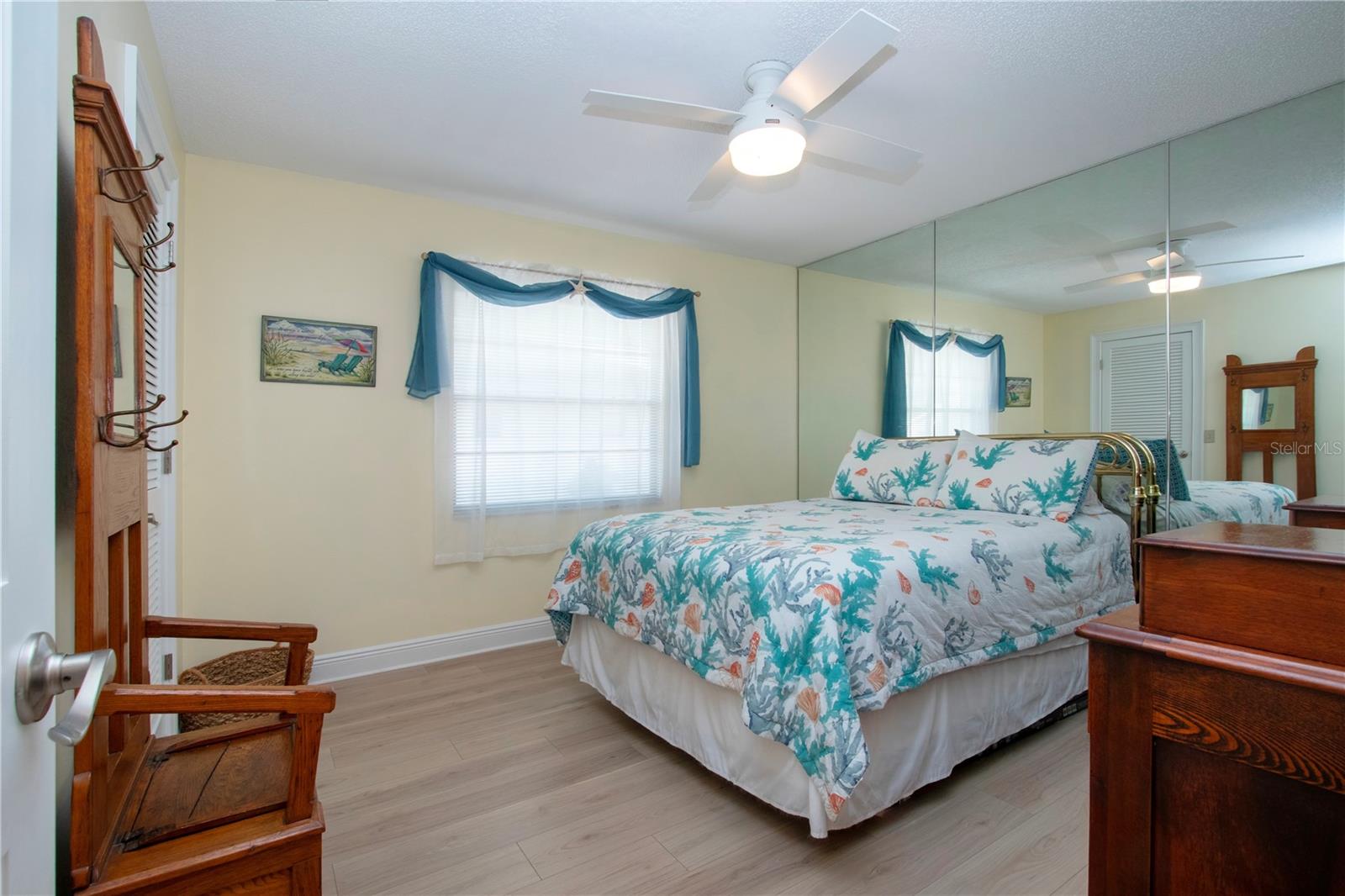 2016 E VIEW DR — photo 53