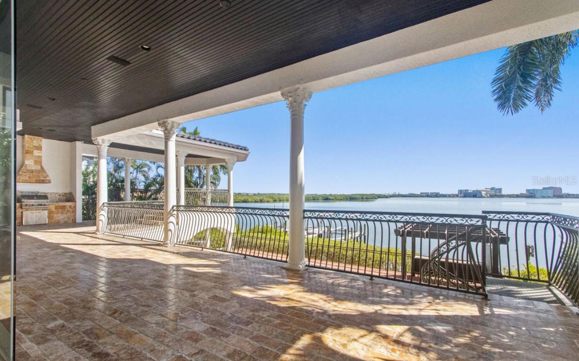 4107 CAUSEWAY VISTA DR — photo 2