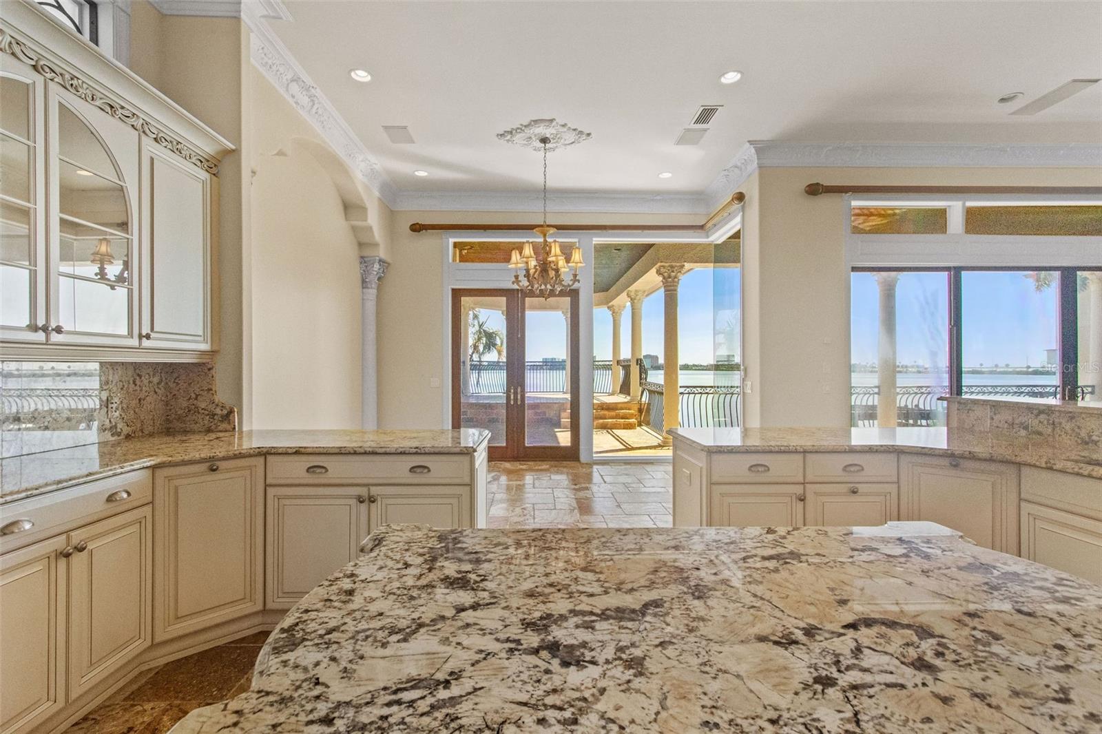 4107 CAUSEWAY VISTA DR — photo 32