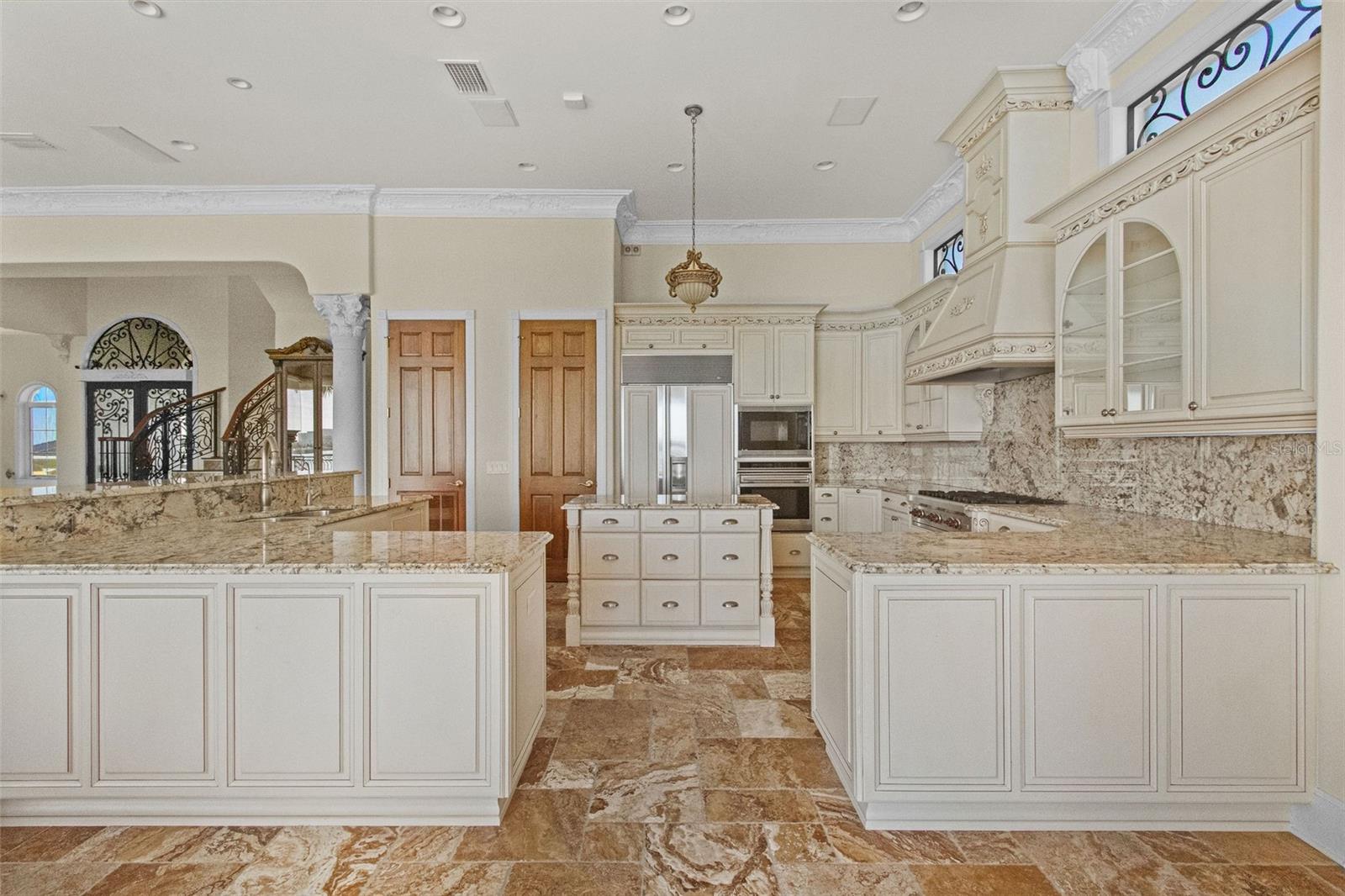 4107 CAUSEWAY VISTA DR — photo 37