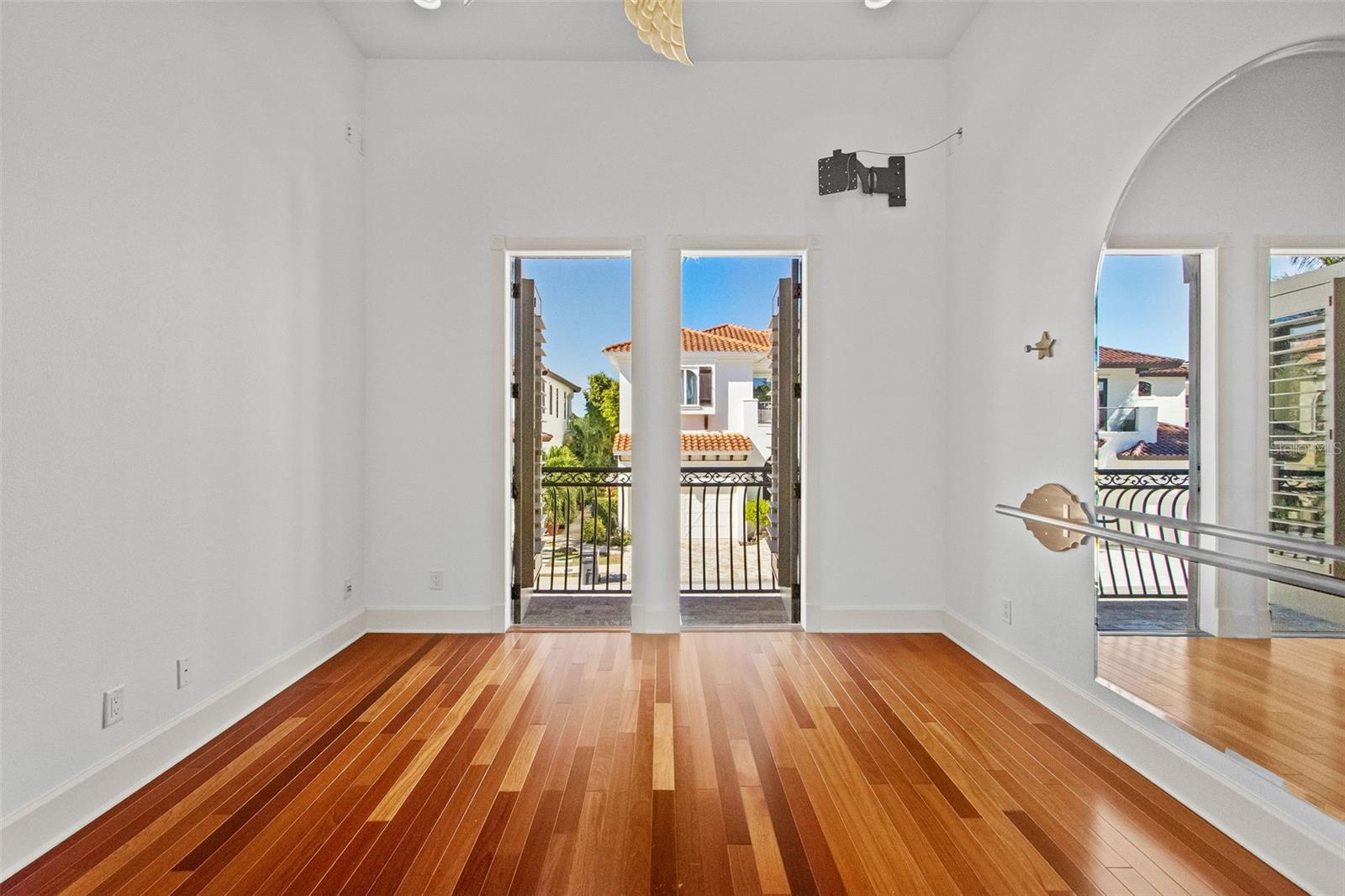4107 CAUSEWAY VISTA DR — photo 53