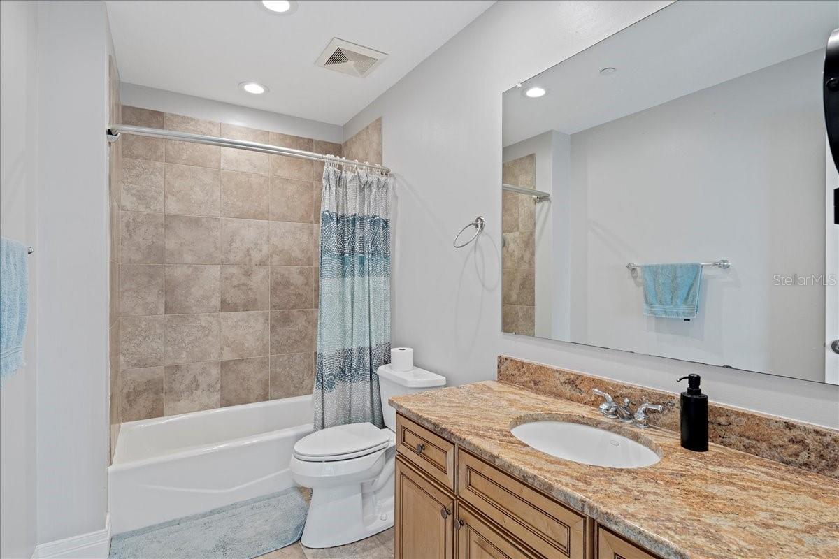 449 S 12TH ST #1804 — photo 23