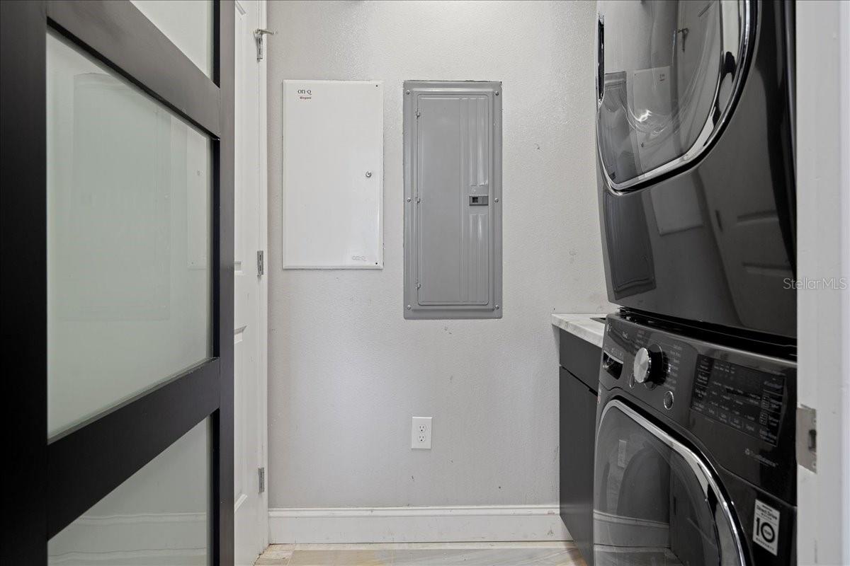 449 S 12TH ST #1804 — photo 25