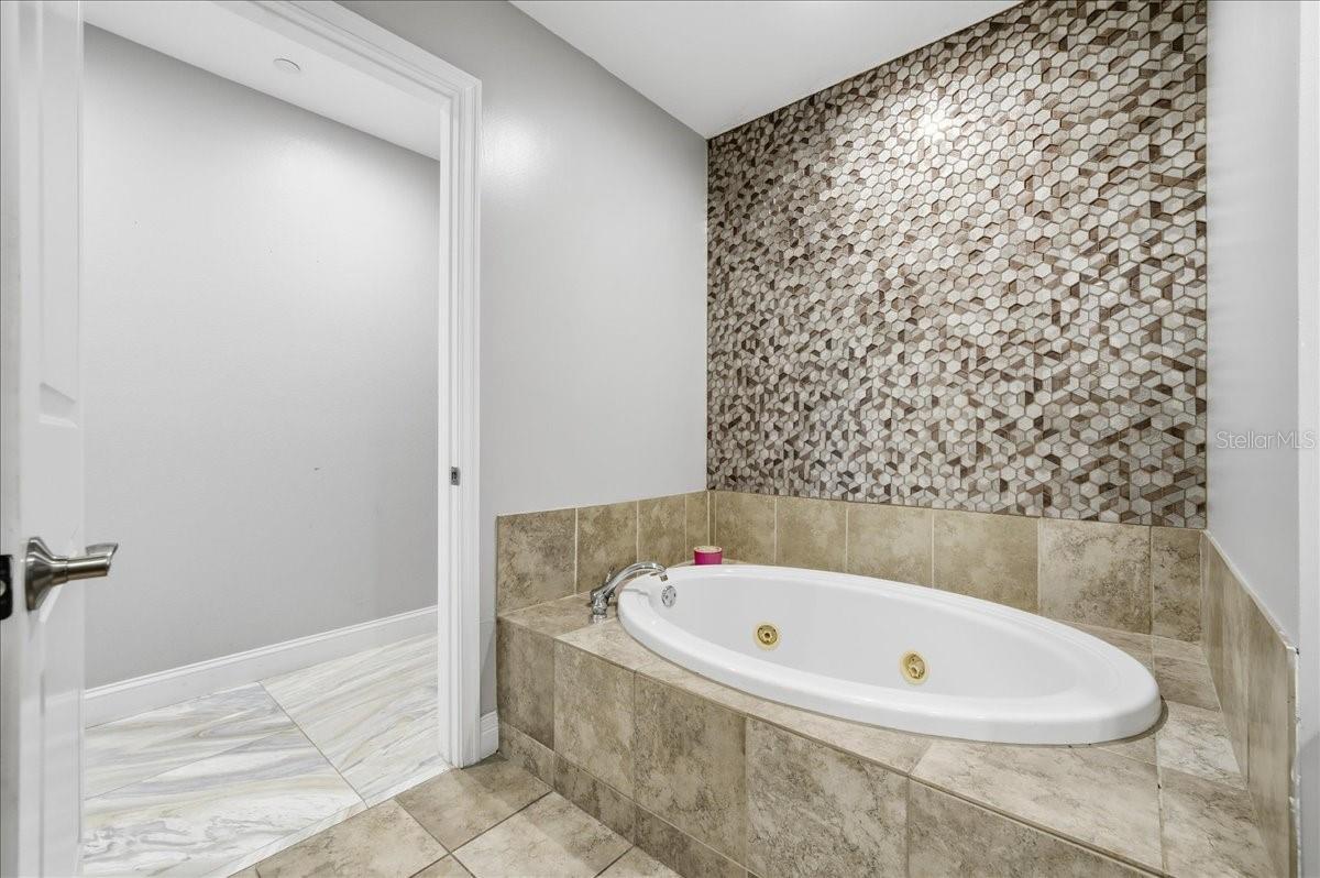 449 S 12TH ST #1804 — photo 20