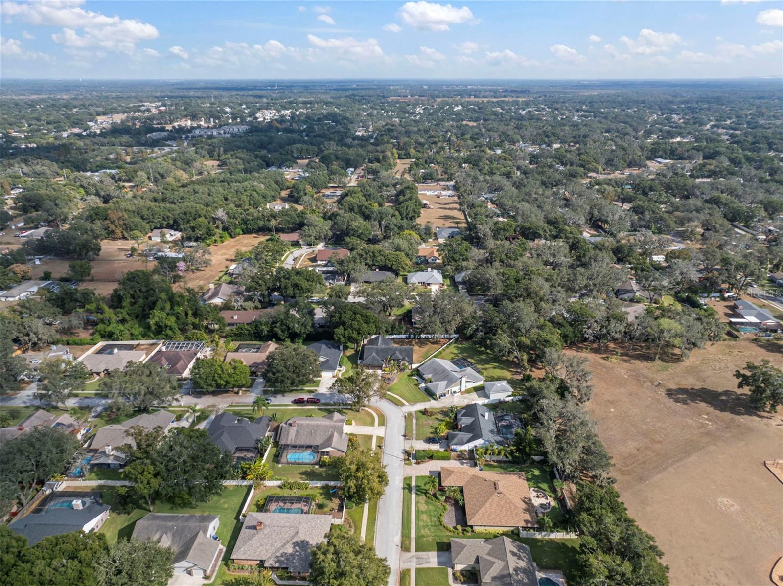 424 SUMMIT CHASE DR — photo 67